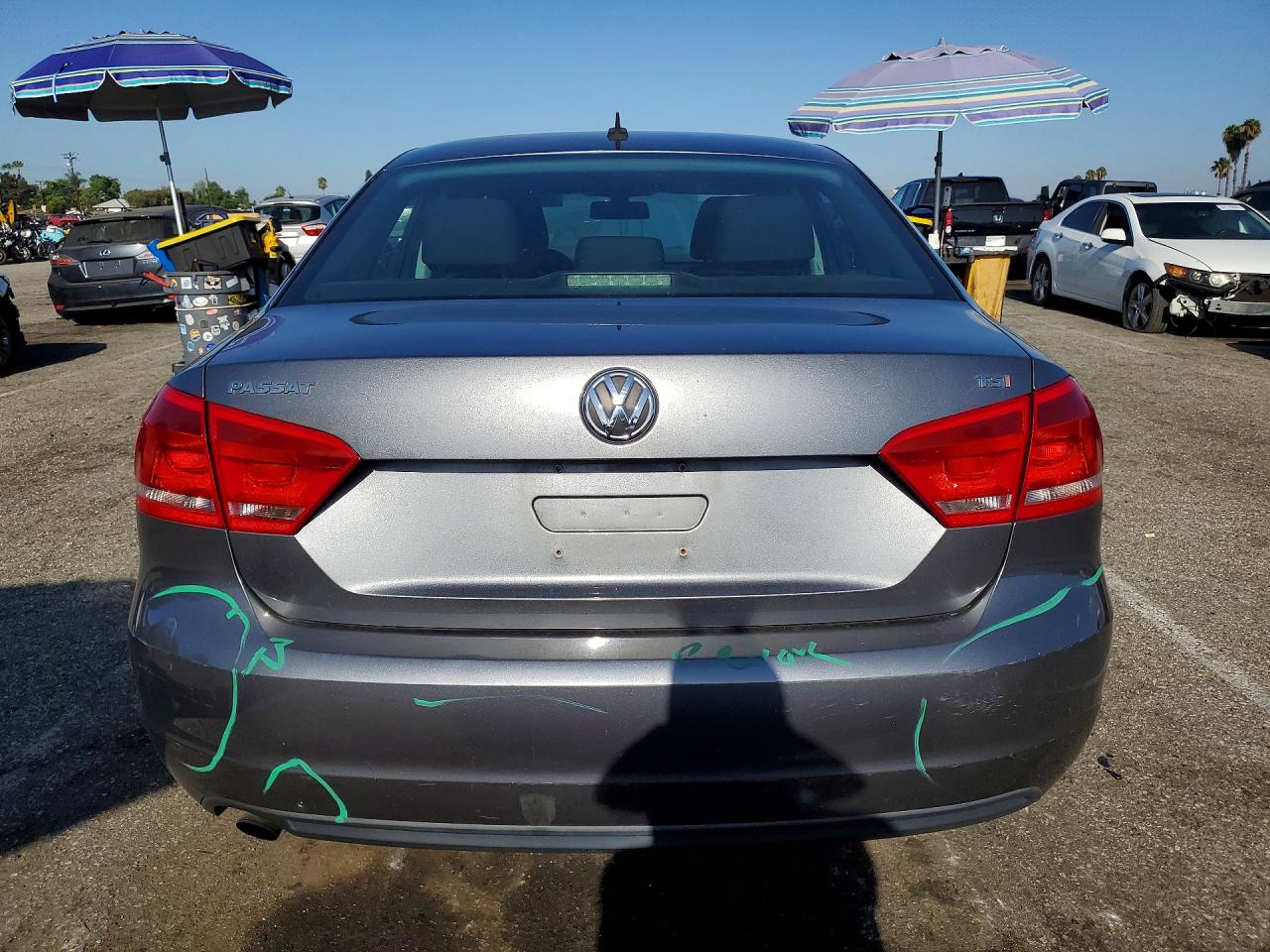 2015 Volkswagen Passat S Gray vin: 1VWAT7A39FC074406