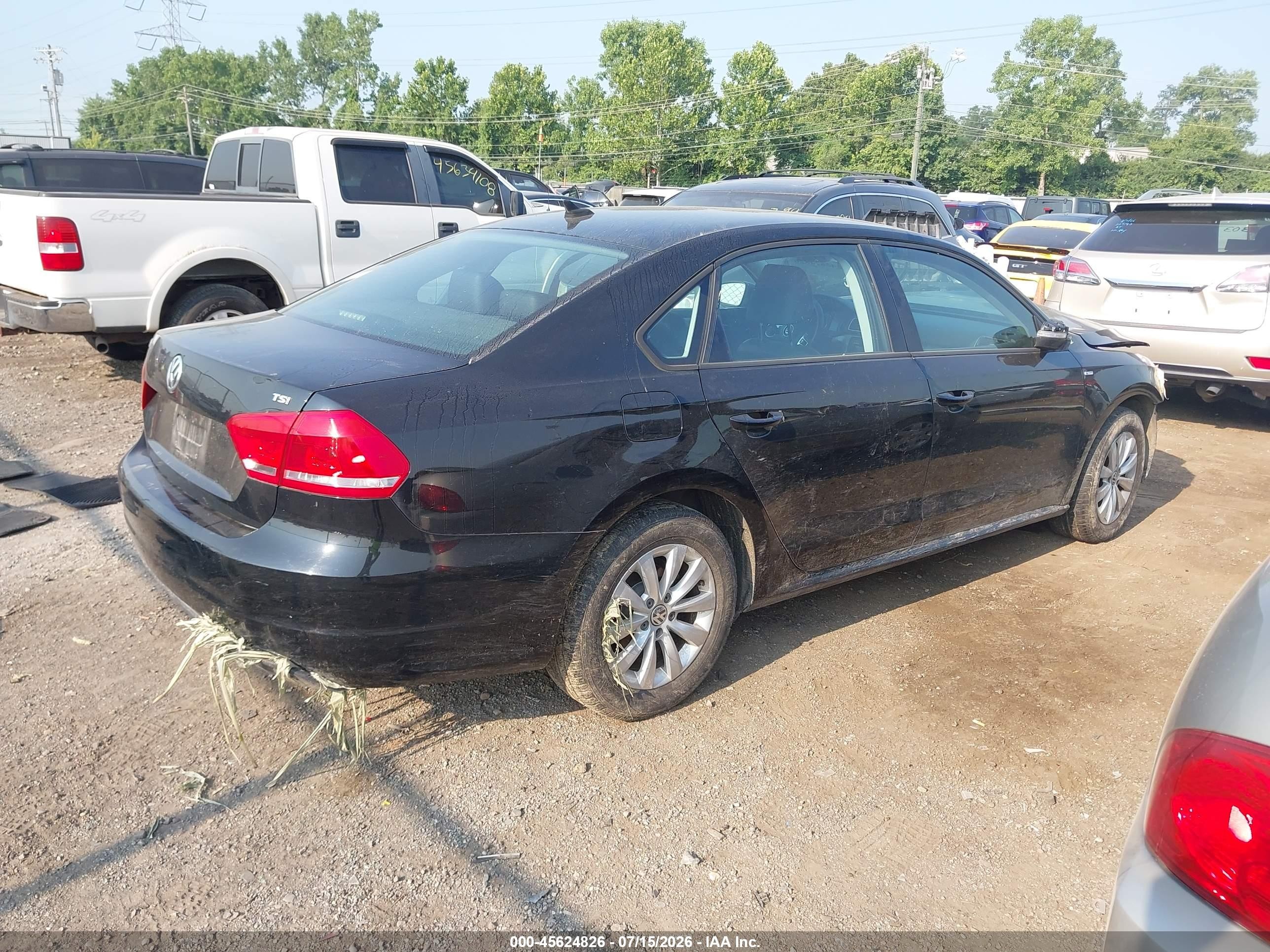 2015 Volkswagen Passat 1.8t Wolfsburg Edition Черный vin: 1VWAT7A39FC078732