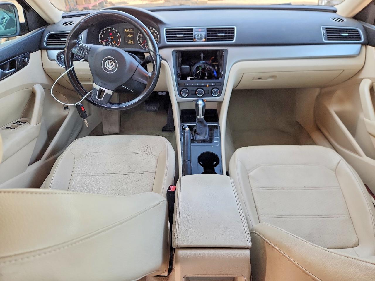 2015 Volkswagen Passat S Black vin: 1VWAT7A39FC085888