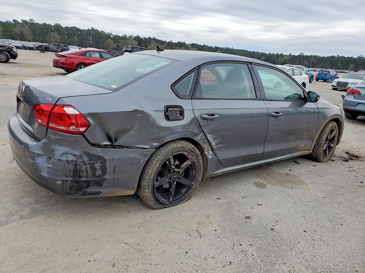 2015 Volkswagen Passat S Gray vin: 1VWAT7A39FC094283