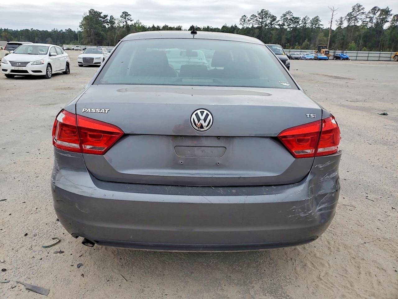 2015 Volkswagen Passat S Gray vin: 1VWAT7A39FC094283