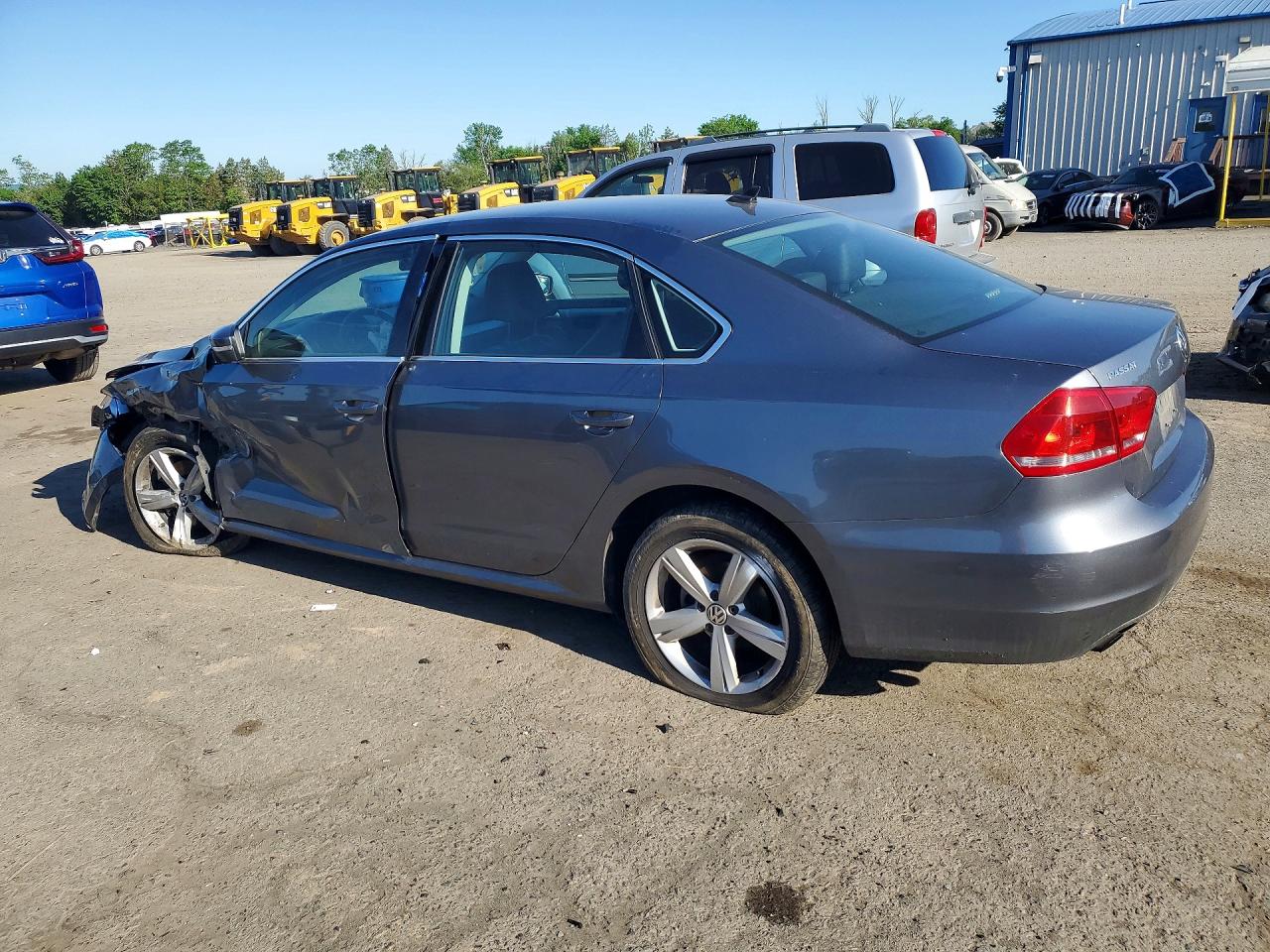 2015 Volkswagen Passat S Gray vin: 1VWAT7A39FC117710