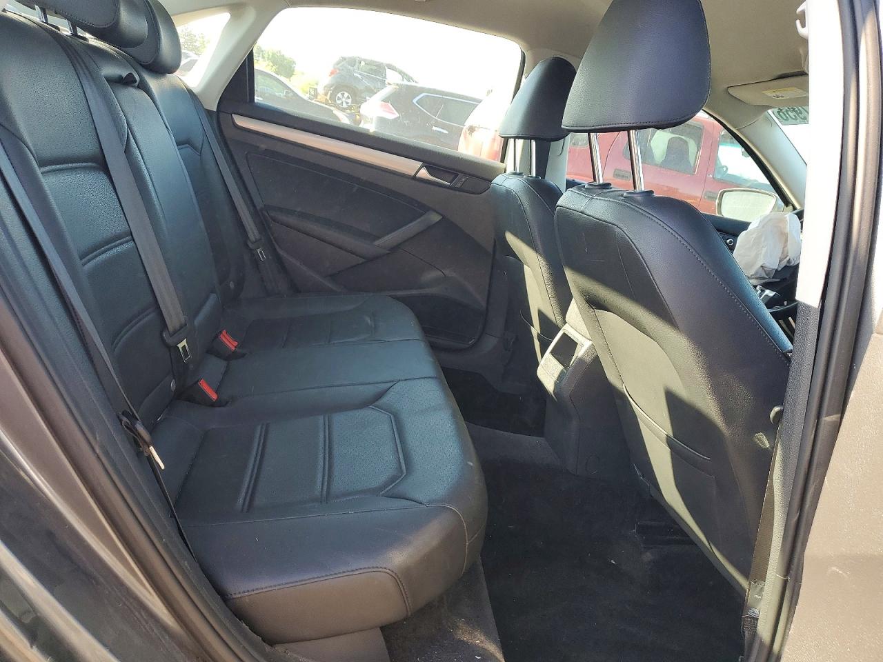 2015 Volkswagen Passat S Gray vin: 1VWAT7A39FC117710