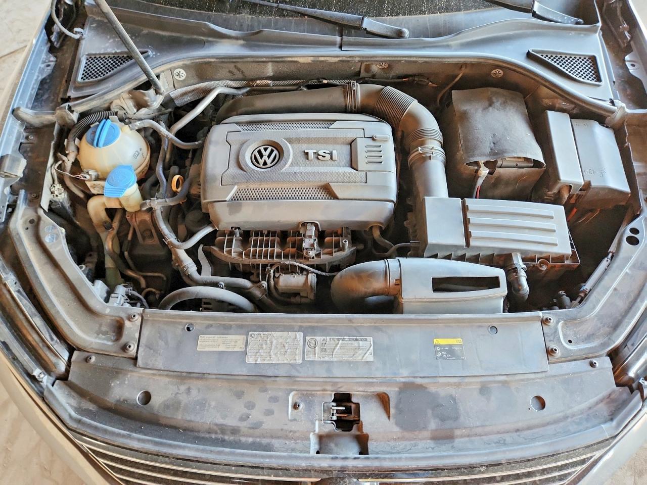 2017 Volkswagen Passat S Серый vin: 1VWAT7A39HC039089