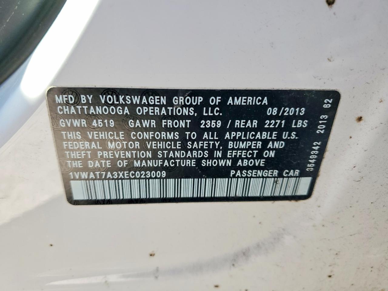 2014 Volkswagen Passat S White vin: 1VWAT7A3XEC023009