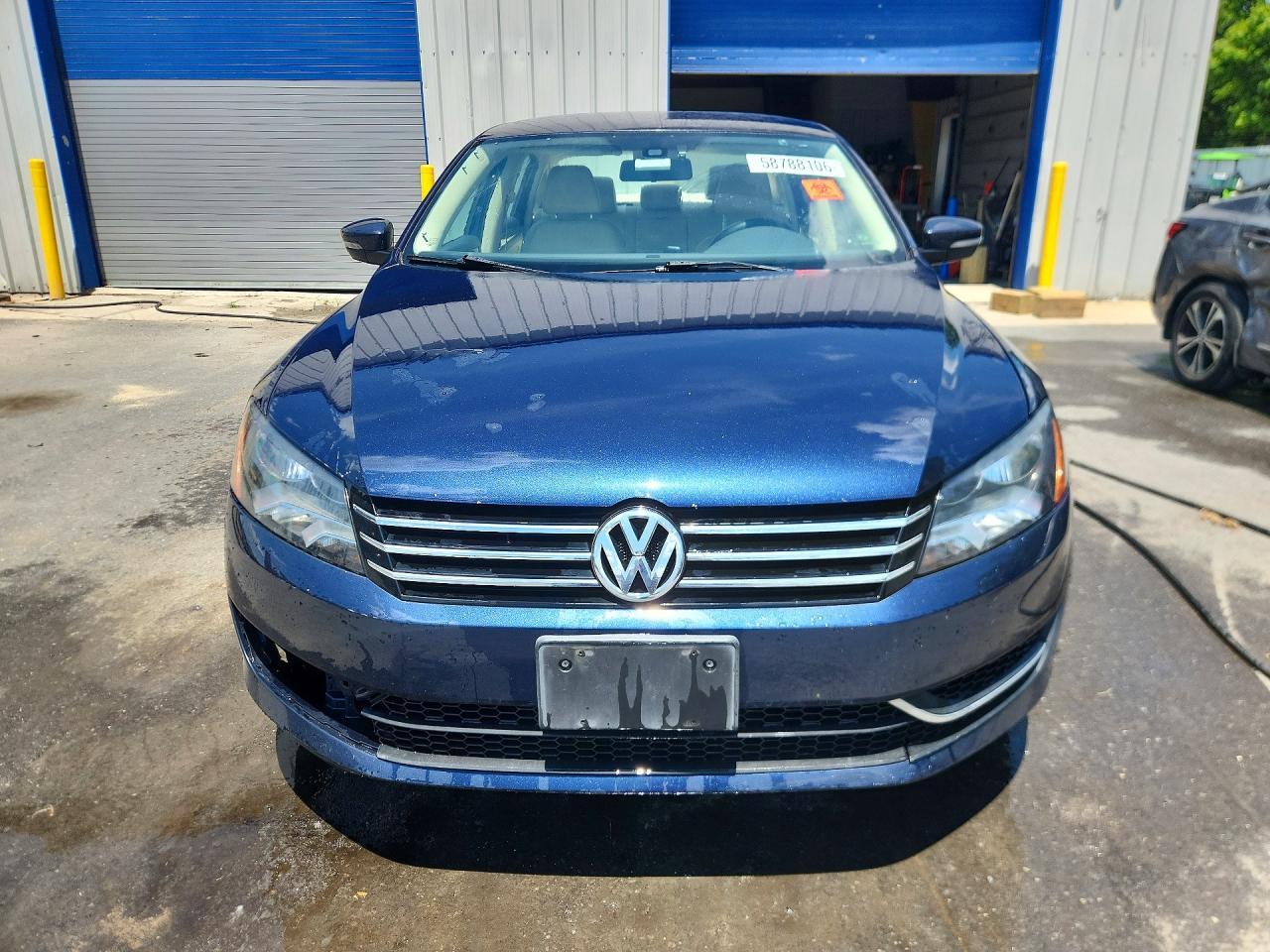 2014 Volkswagen Passat S Blue vin: 1VWAT7A3XEC024452