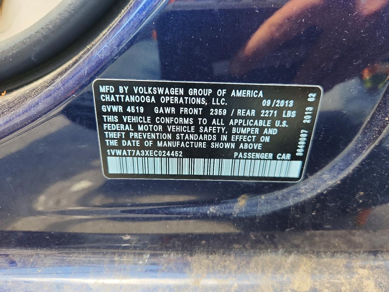 2014 Volkswagen Passat S Blue vin: 1VWAT7A3XEC024452