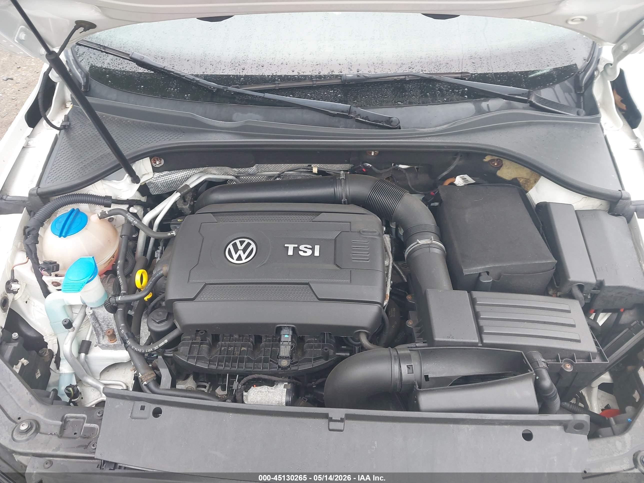 2014 Volkswagen Passat 1.8t Wolfsburg Edition White vin: 1VWAT7A3XEC026752