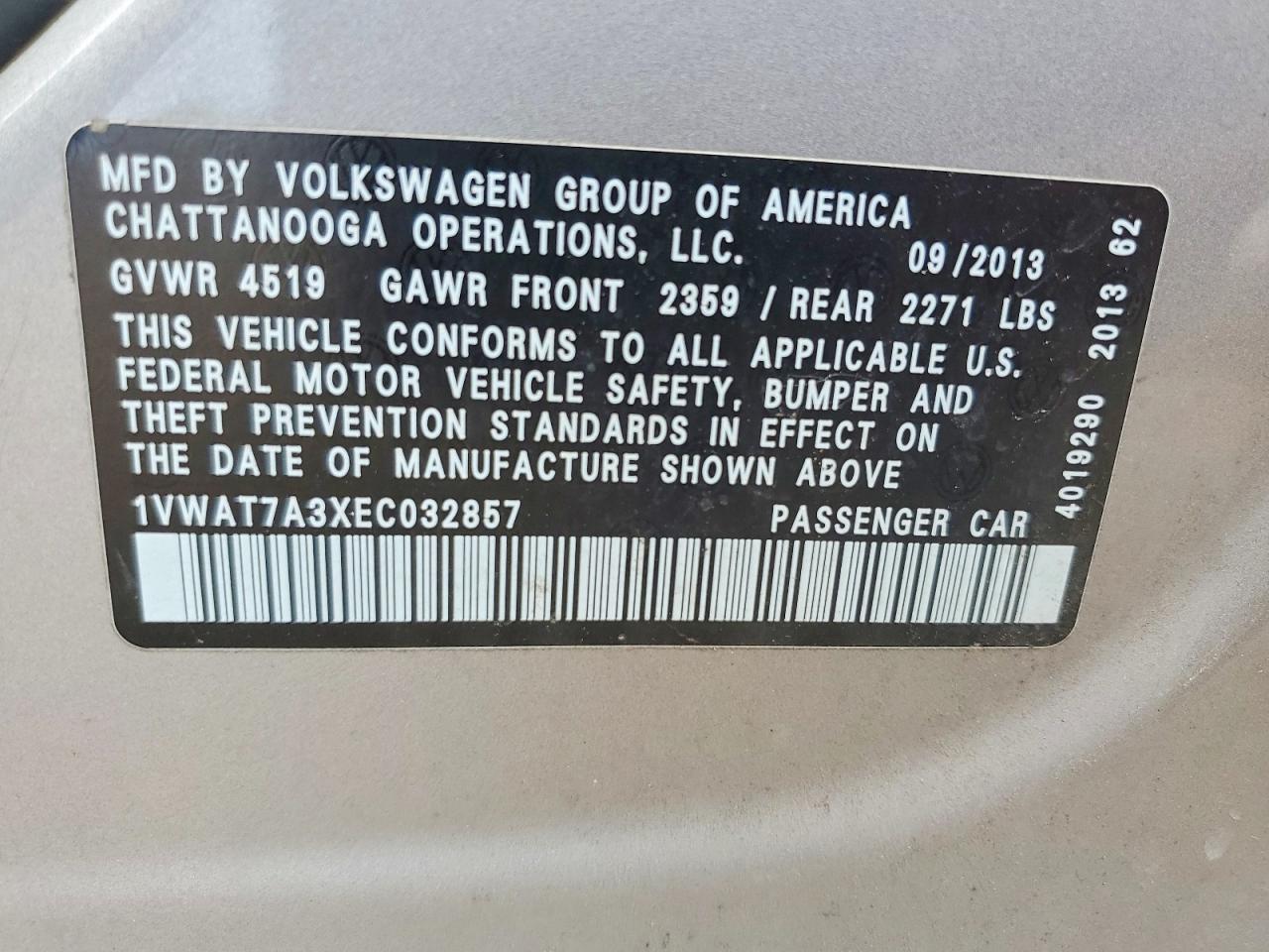 2014 Volkswagen Passat S Silver vin: 1VWAT7A3XEC032857