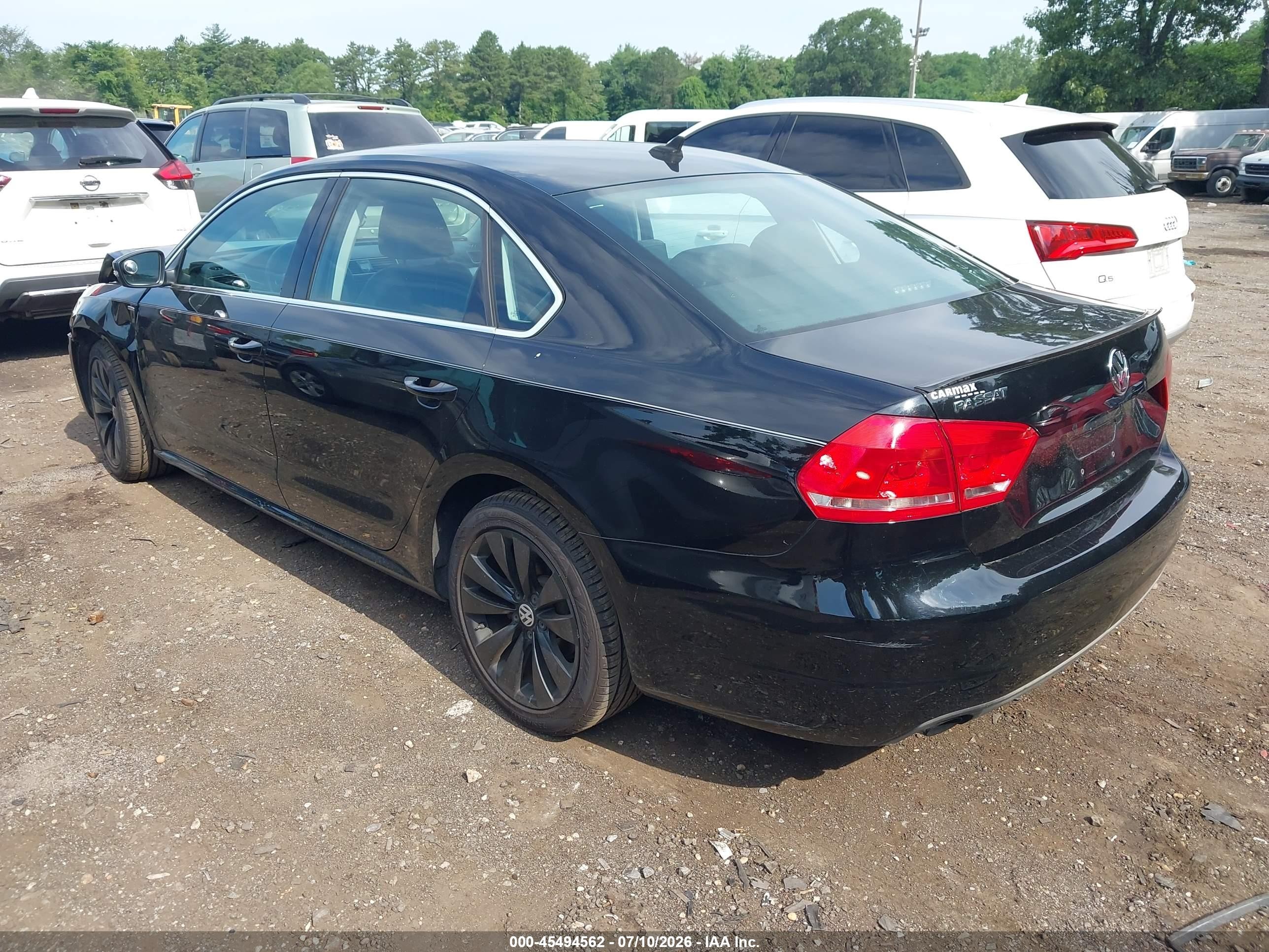 2014 Volkswagen Passat 1.8t Wolfsburg Edition Черный vin: 1VWAT7A3XEC060318