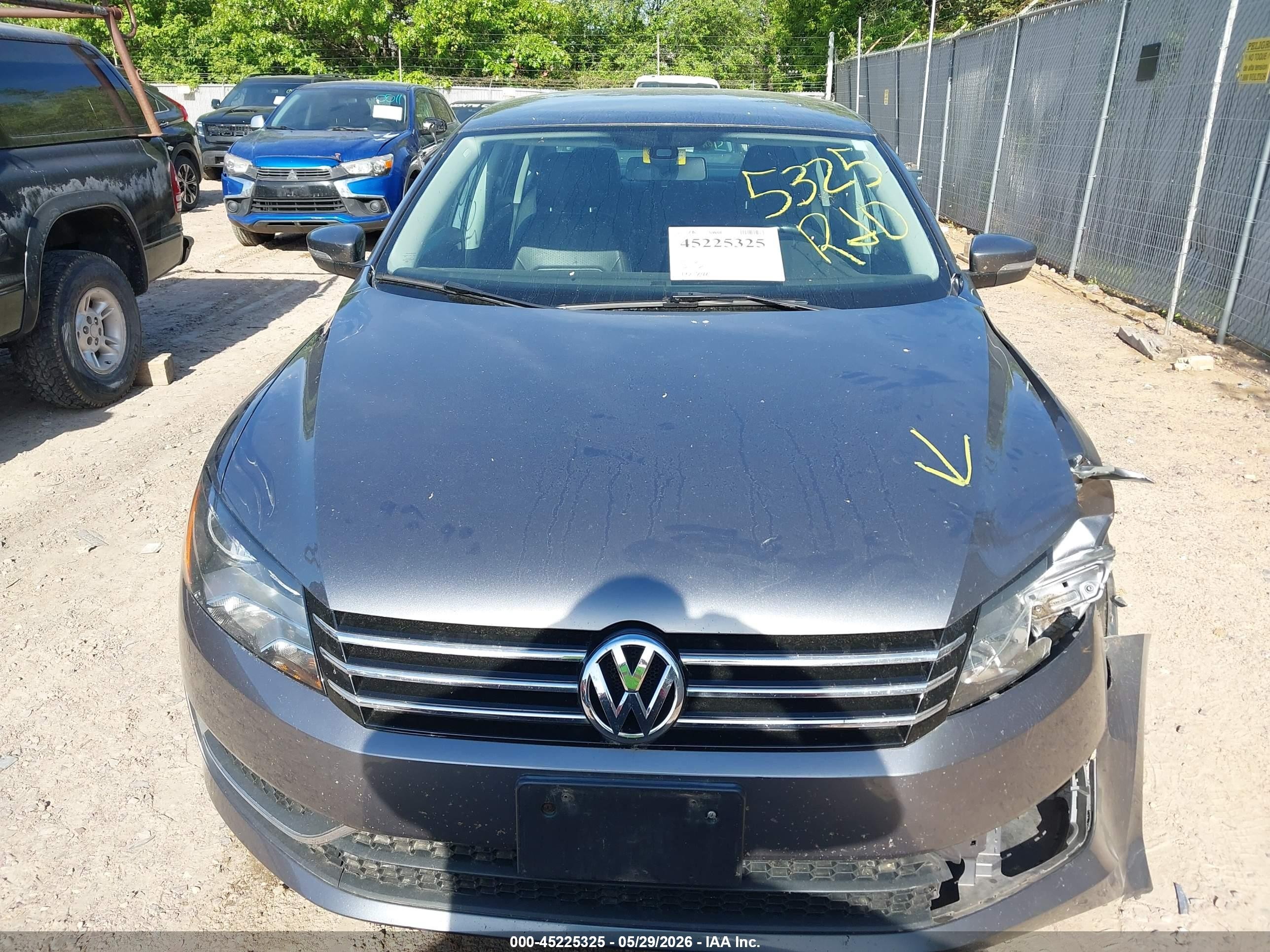 2014 Volkswagen Passat 1.8t Wolfsburg Edition Серый vin: 1VWAT7A3XEC077216