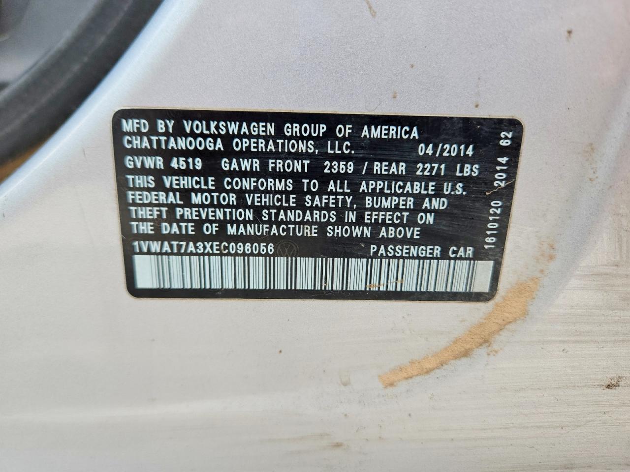 2014 Volkswagen Passat S Silver vin: 1VWAT7A3XEC096056