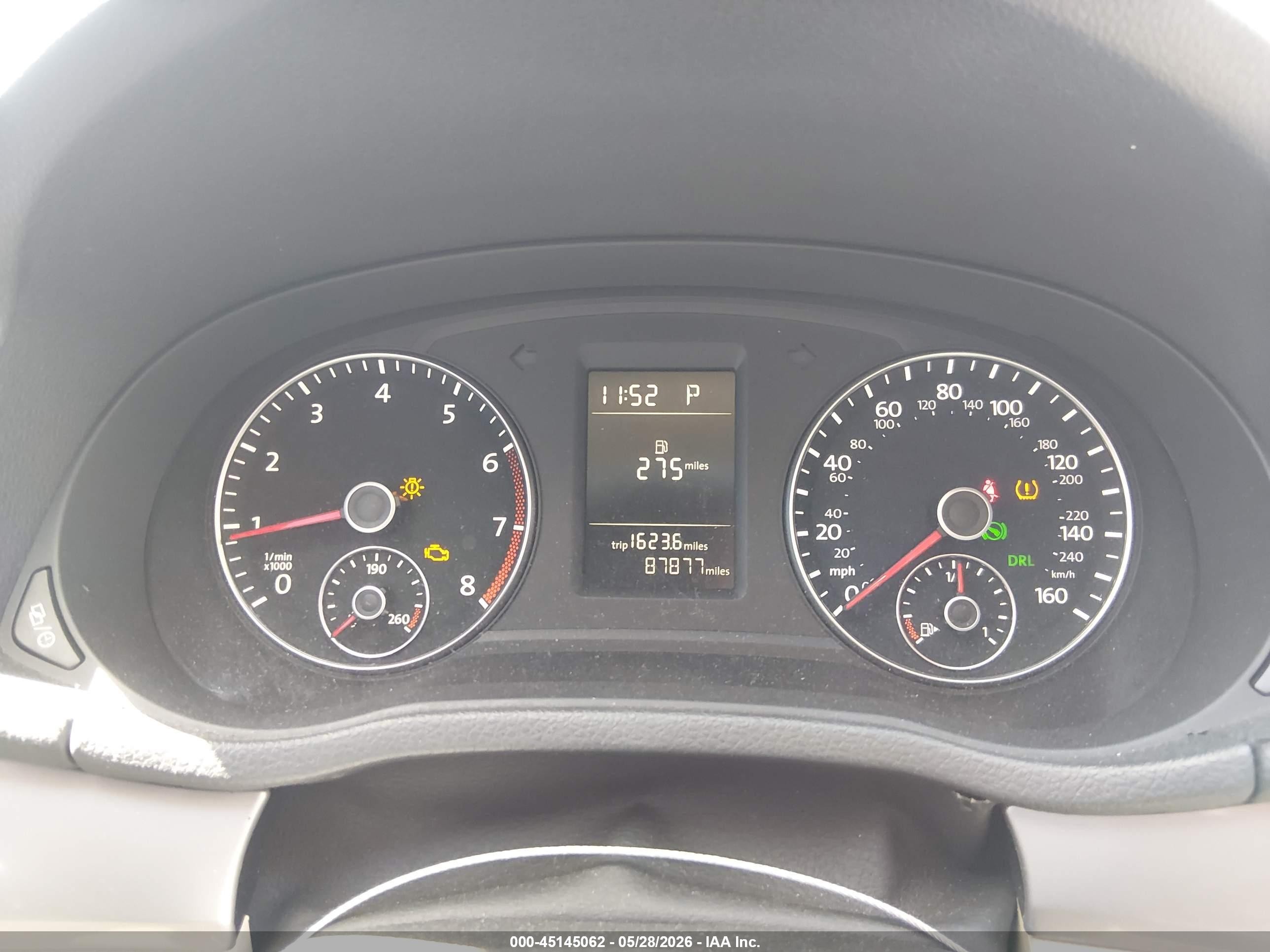 2014 Volkswagen Passat 1.8t Wolfsburg Edition White vin: 1VWAT7A3XEC120971