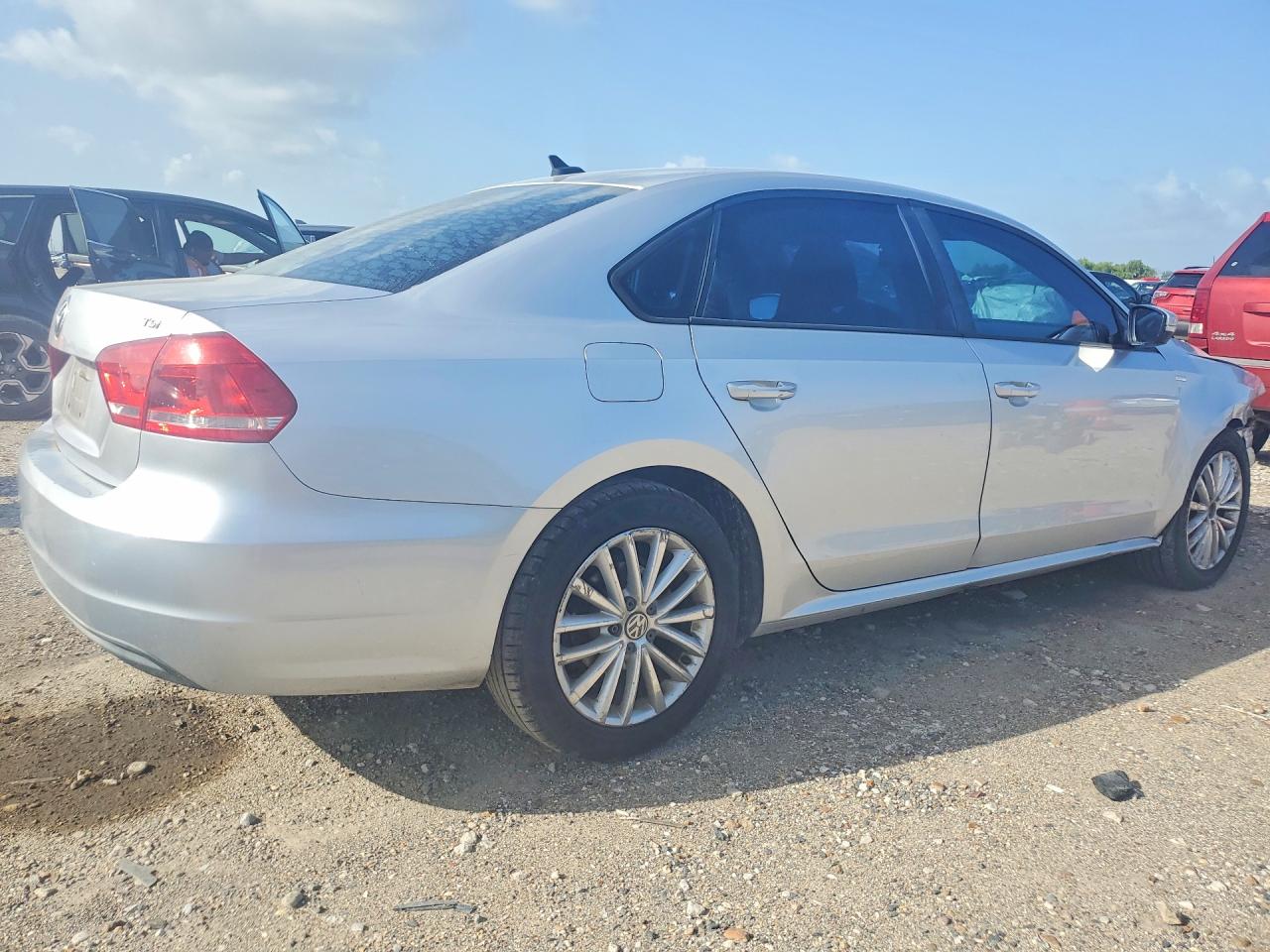 2015 Volkswagen Passat S Gray vin: 1VWAT7A3XFC023285