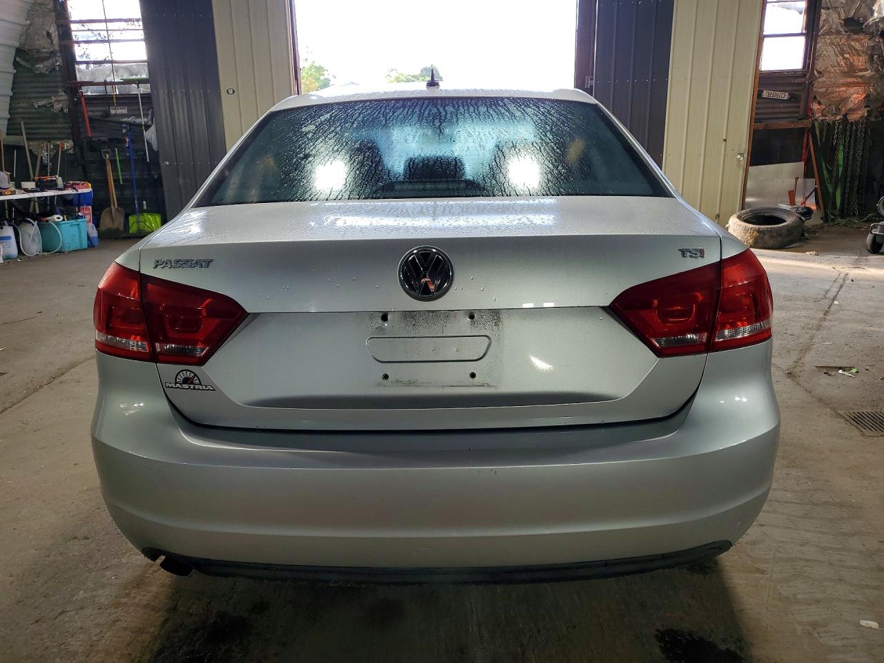 2015 Volkswagen Passat S Silver vin: 1VWAT7A3XFC038160