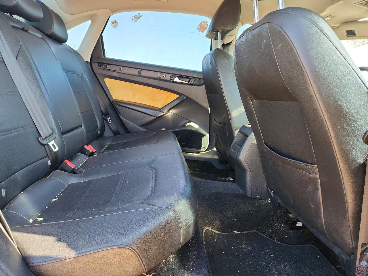 2015 Volkswagen Passat S Черный vin: 1VWAT7A3XFC040409