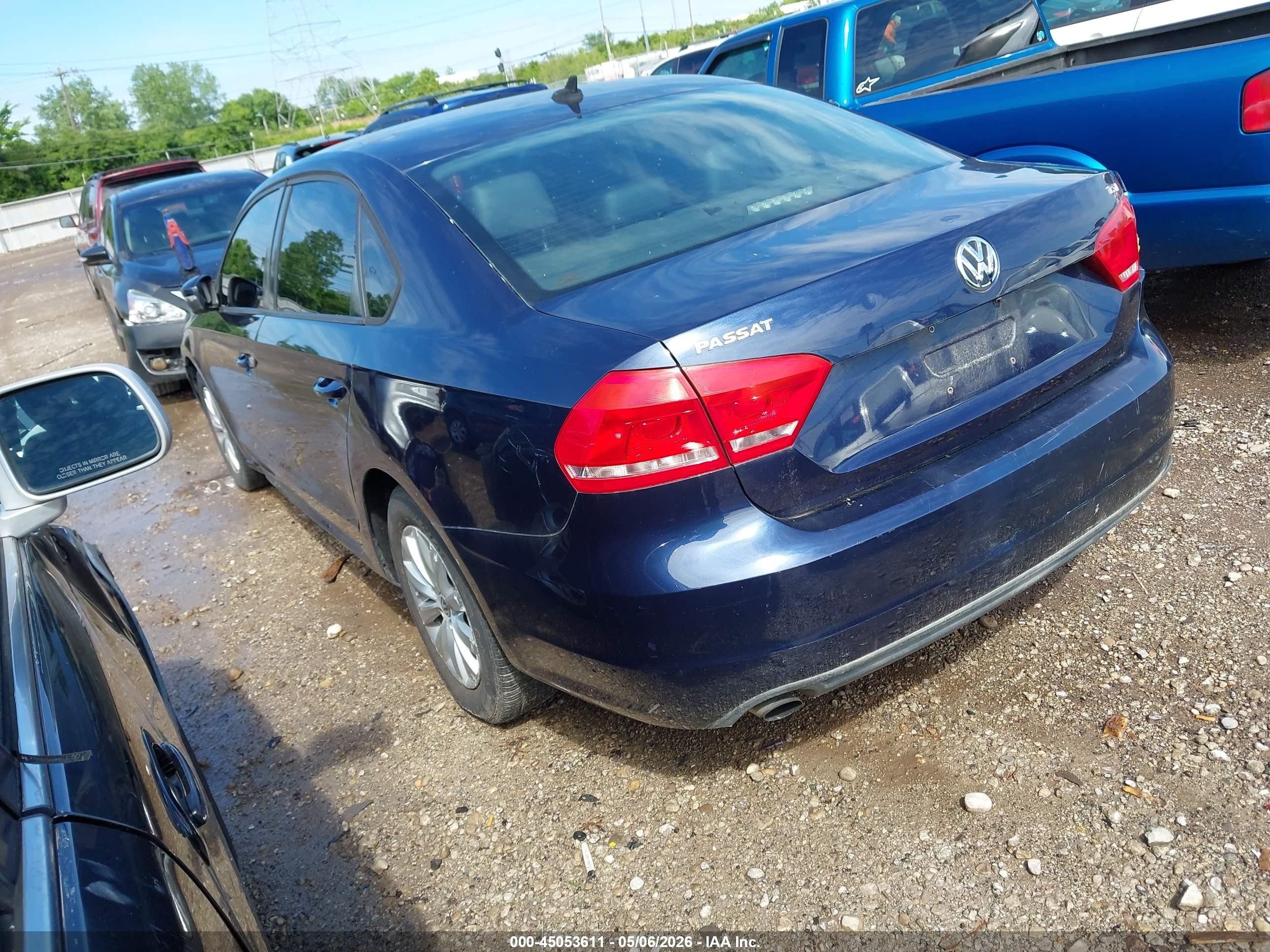 2015 Volkswagen Passat 1.8t Wolfsburg Edition Dark Blue vin: 1VWAT7A3XFC042063