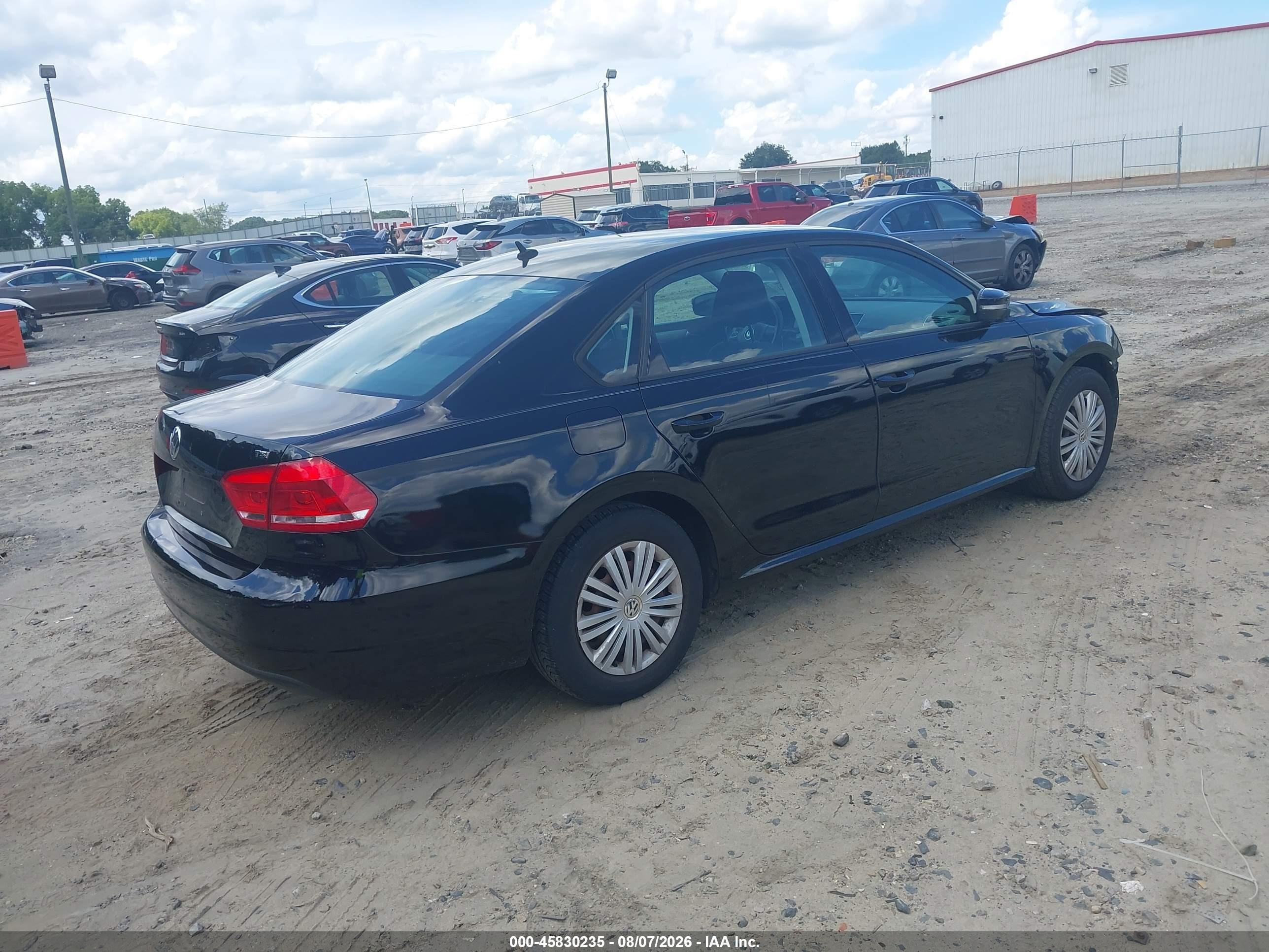 2015 Volkswagen Passat 1.8t S Black vin: 1VWAT7A3XFC069733