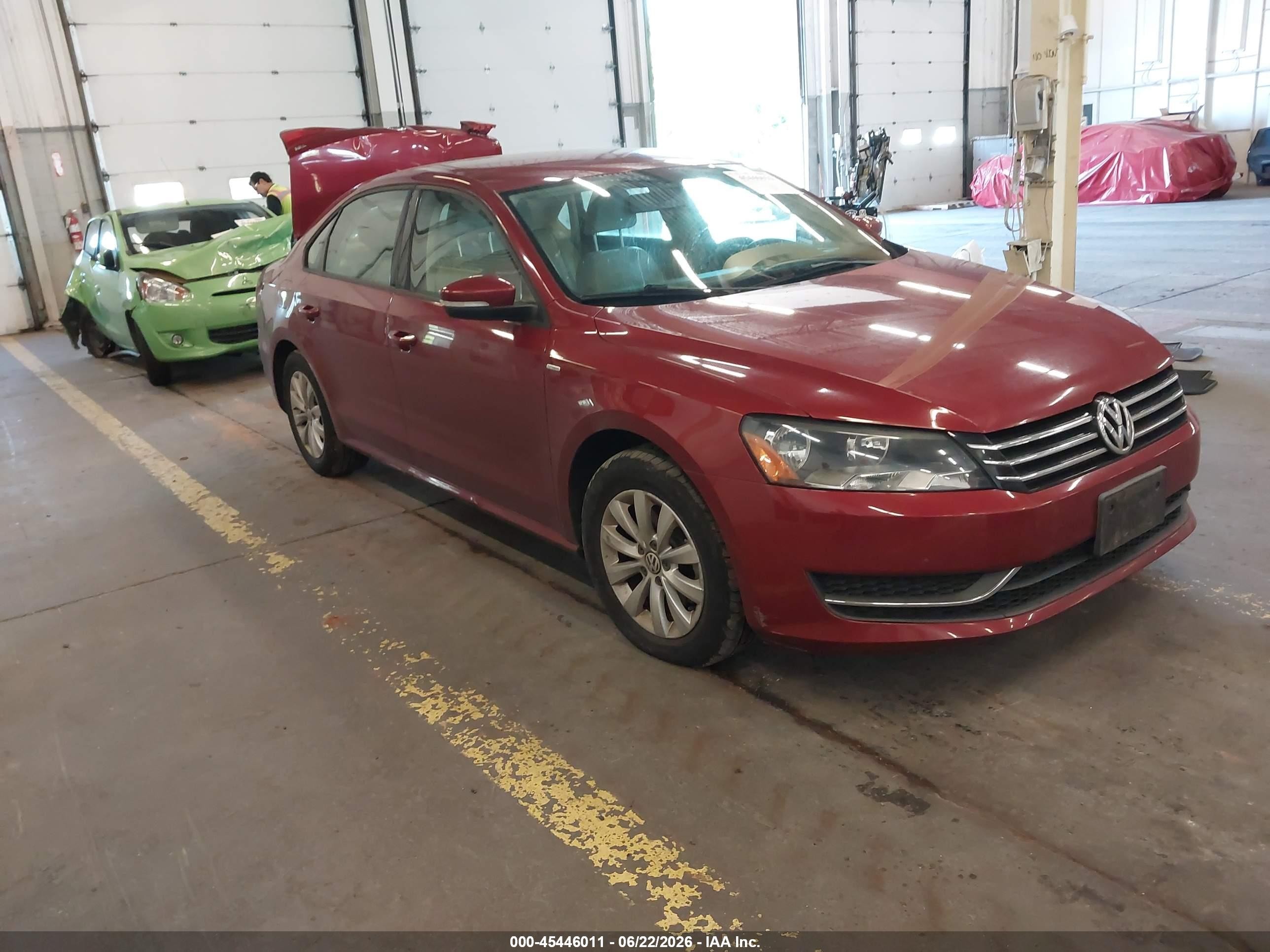 2015 Volkswagen Passat 1.8t Wolfsburg Edition Burgundy vin: 1VWAT7A3XFC072583