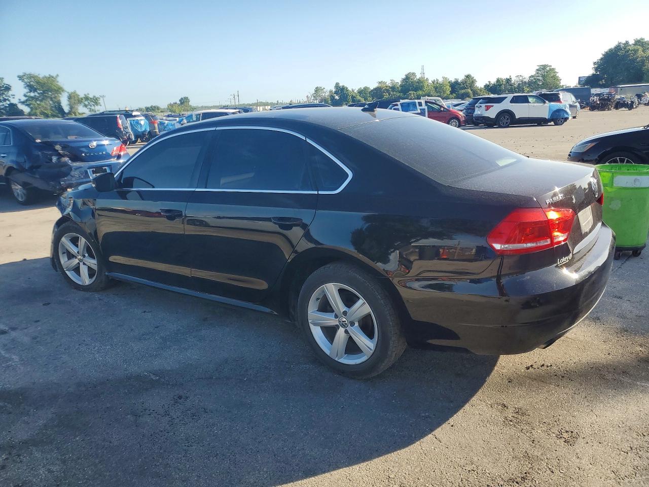 2015 Volkswagen Passat S Black vin: 1VWAT7A3XFC095359
