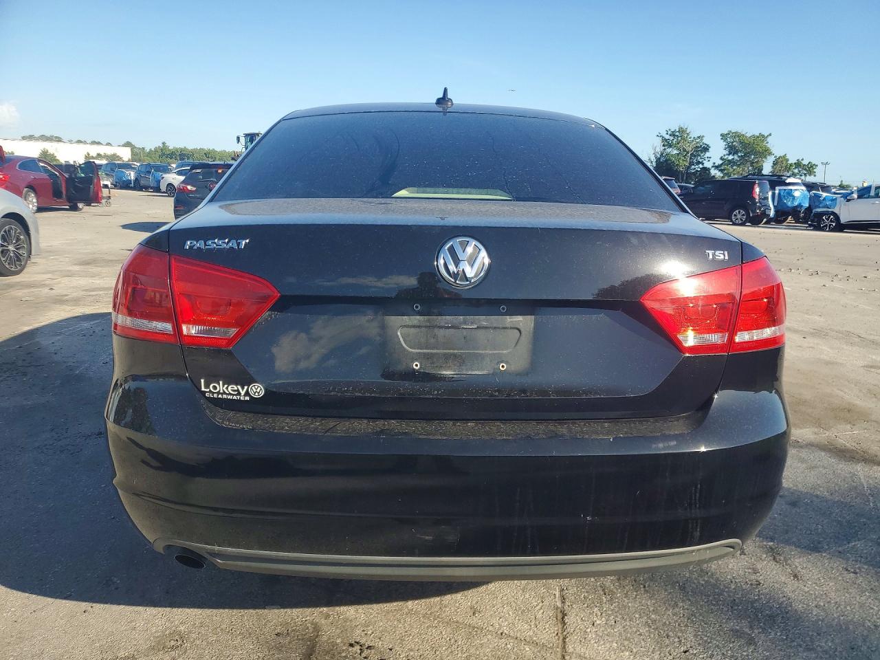 2015 Volkswagen Passat S Black vin: 1VWAT7A3XFC095359