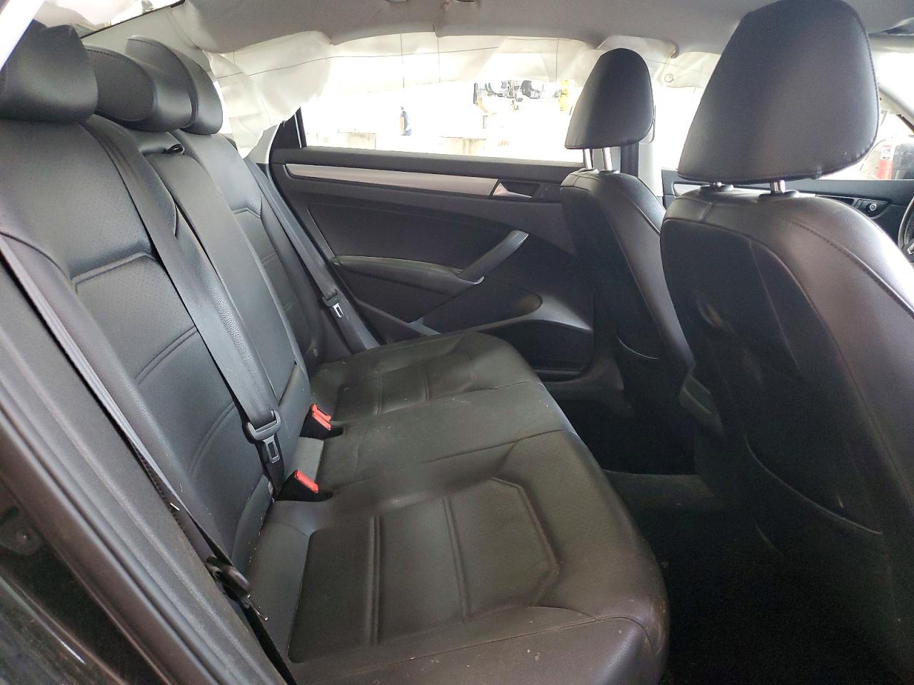 2015 Volkswagen Passat S Black vin: 1VWAT7A3XFC117179