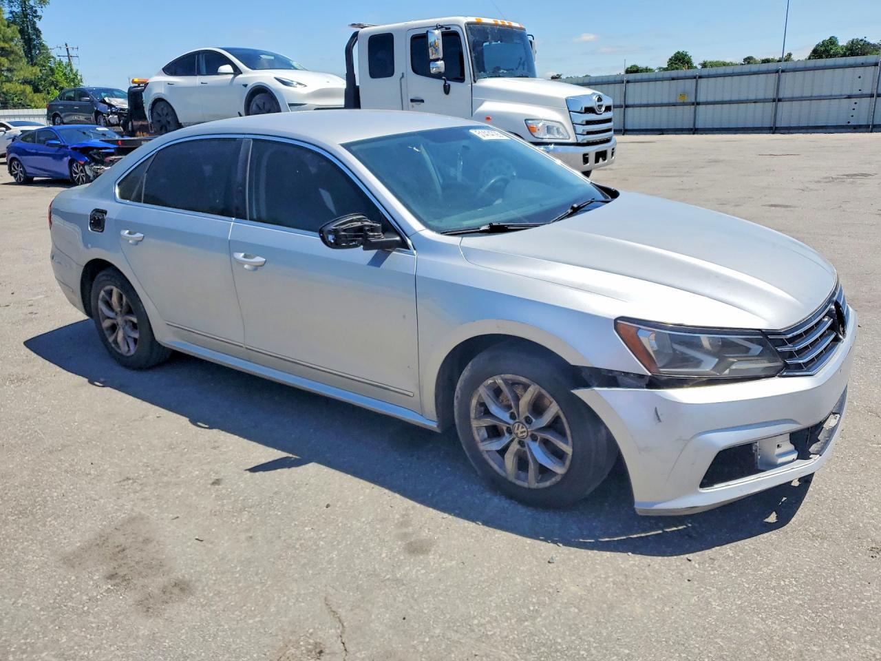 2017 Volkswagen Passat S Silver vin: 1VWAT7A3XHC031759