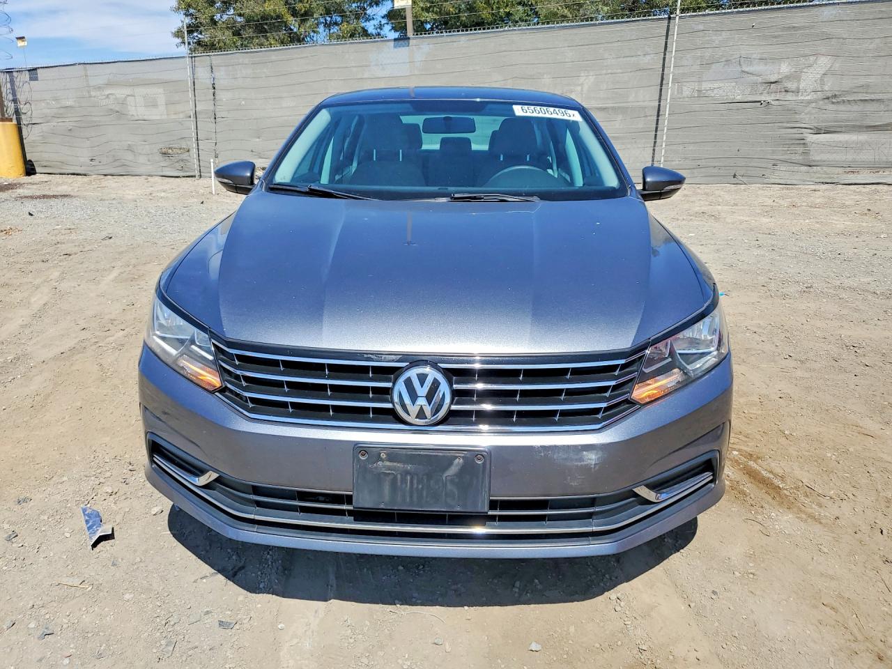 2017 Volkswagen Passat S Серый vin: 1VWAT7A3XHC080699