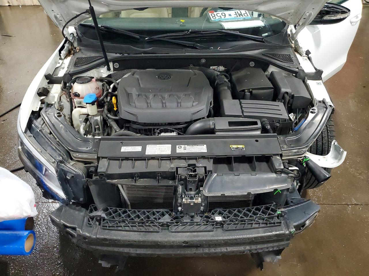 2018 Volkswagen Passat Se White vin: 1VWBA7A31JC001730