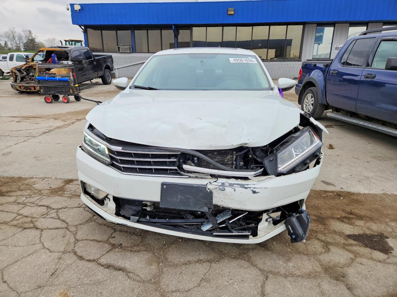 2018 Volkswagen Passat Se White vin: 1VWBA7A31JC026532