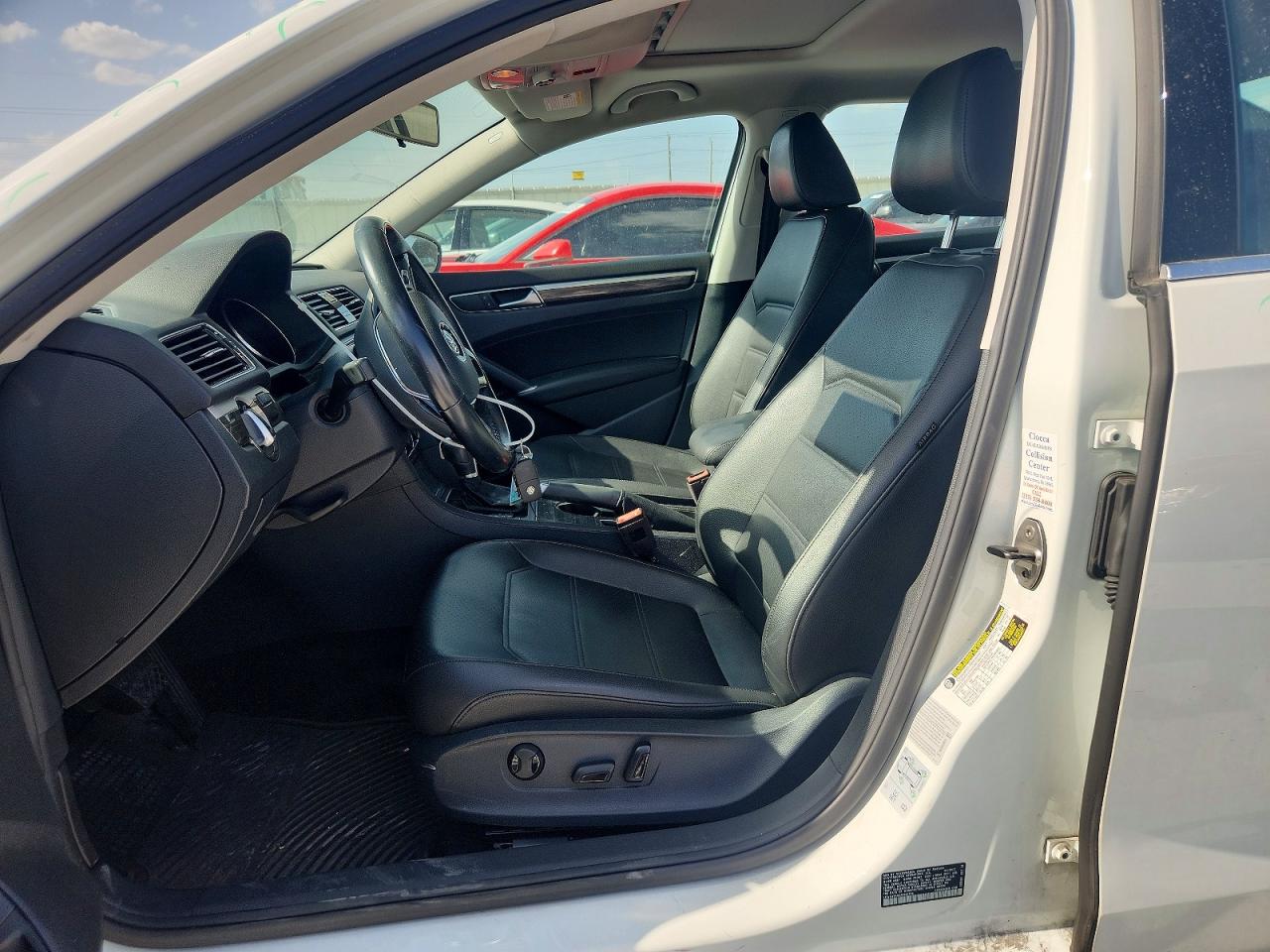 2018 Volkswagen Passat Se White vin: 1VWBA7A32JC006158