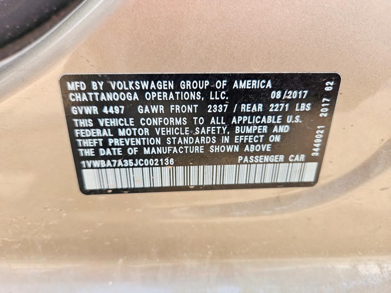 2018 Volkswagen Passat Se Золотой vin: 1VWBA7A35JC002136