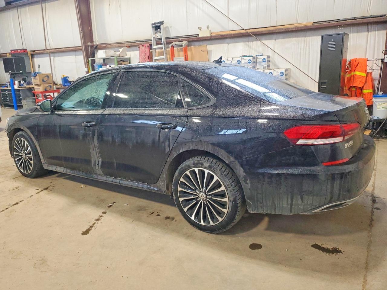 2022 Volkswagen Passat Limited Edition Black vin: 1VWBA7A39NC000444