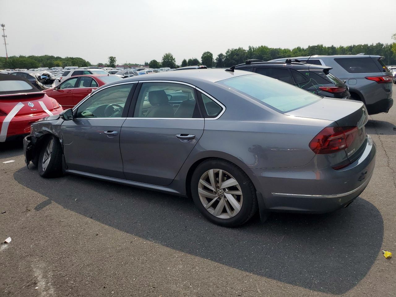 2018 Volkswagen Passat Se Серый vin: 1VWBA7A3XJC044124