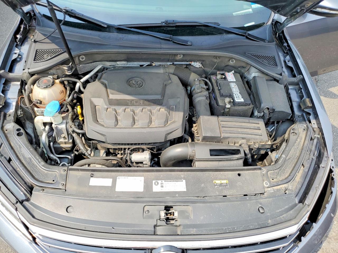 2018 Volkswagen Passat Se Серый vin: 1VWBA7A3XJC044124