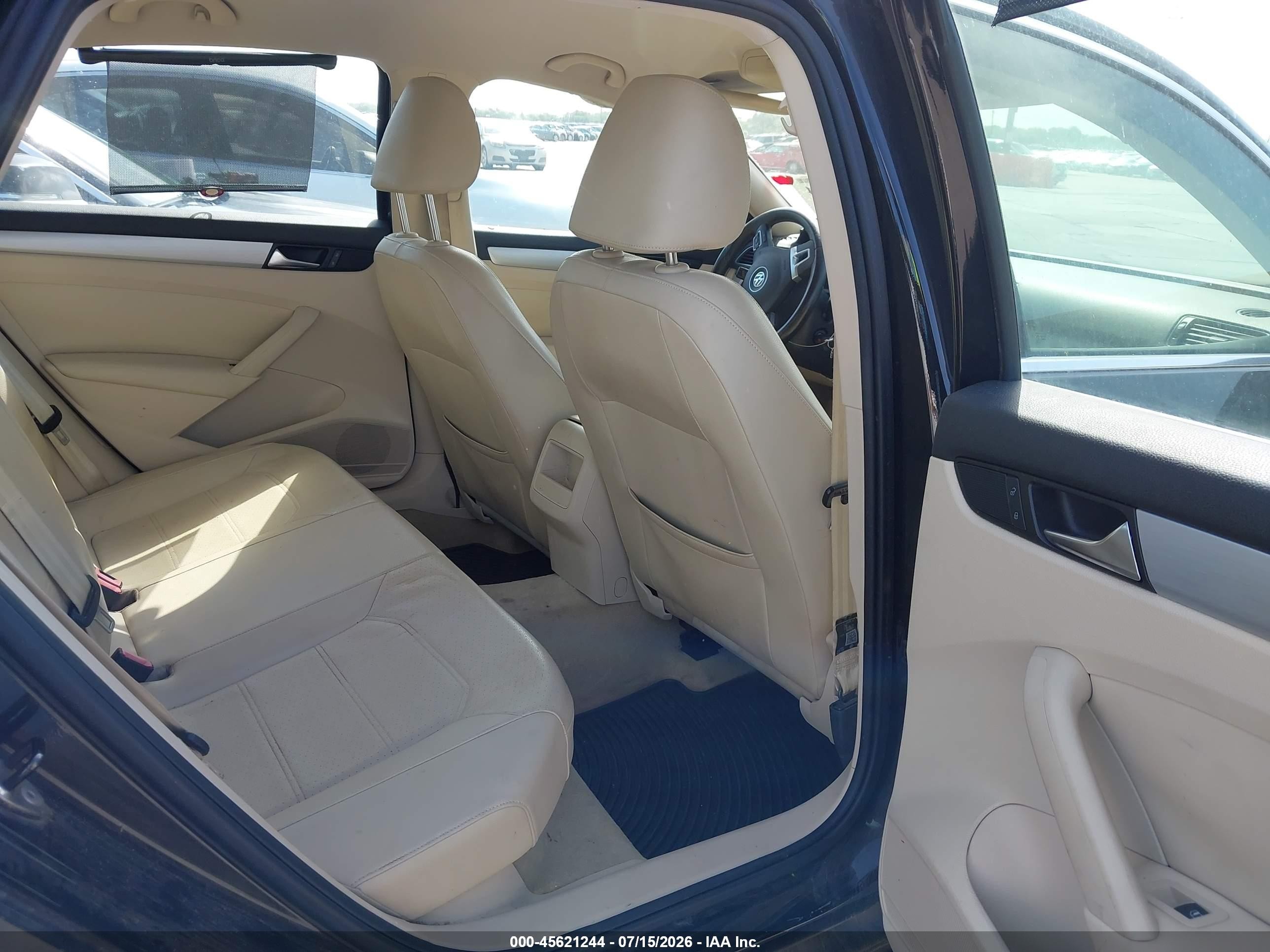 2012 Volkswagen Passat 2.5l Se Черный vin: 1VWBH7A30CC018937