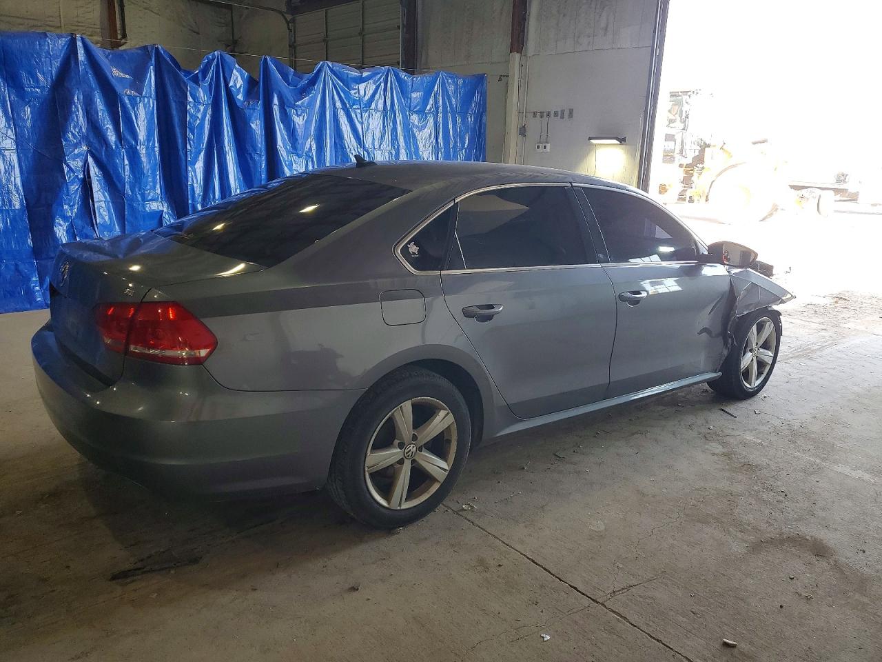 2012 Volkswagen Passat Se Серый vin: 1VWBH7A30CC022602