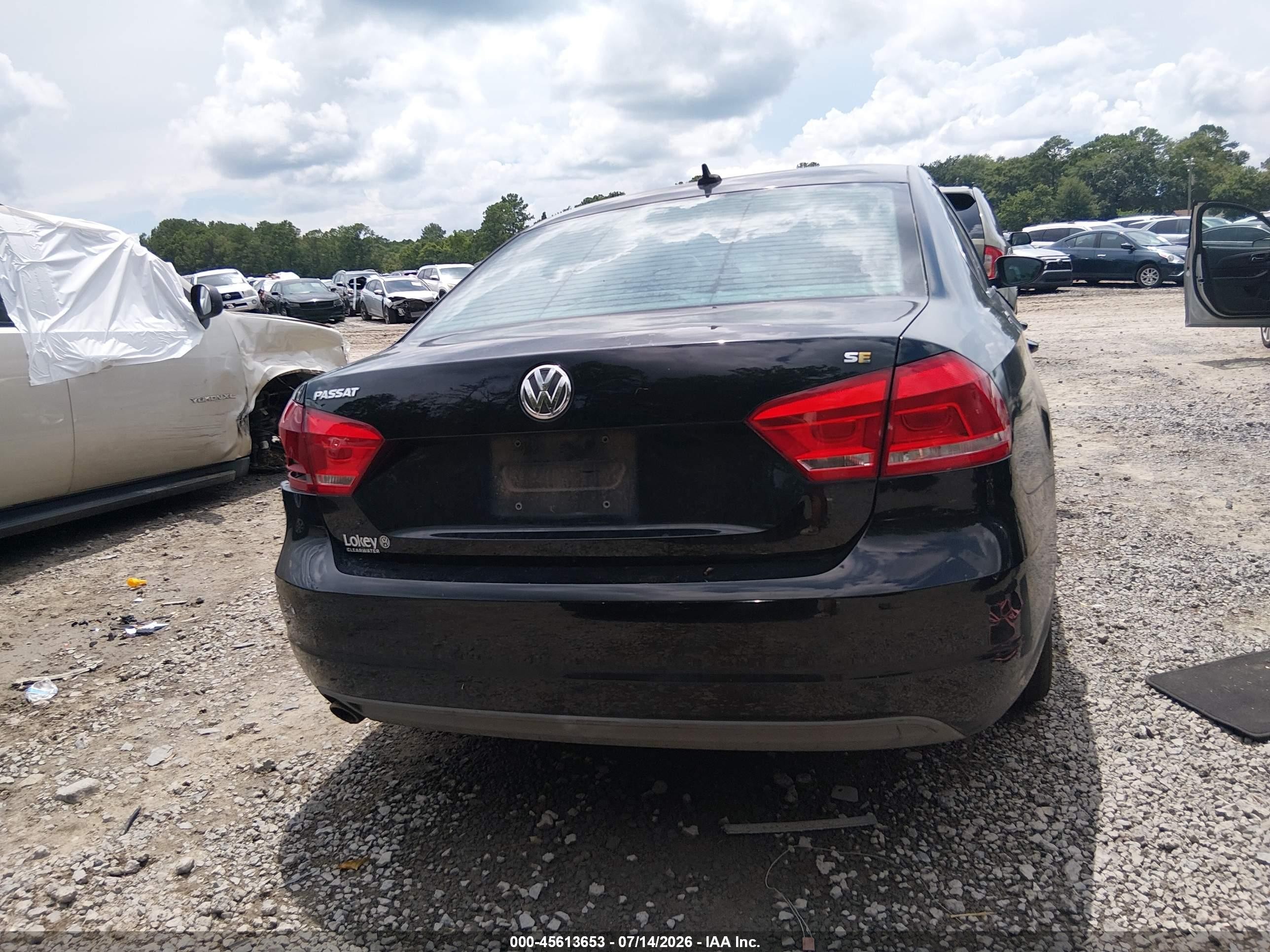 2012 Volkswagen Passat 2.5l Se Black vin: 1VWBH7A30CC050660