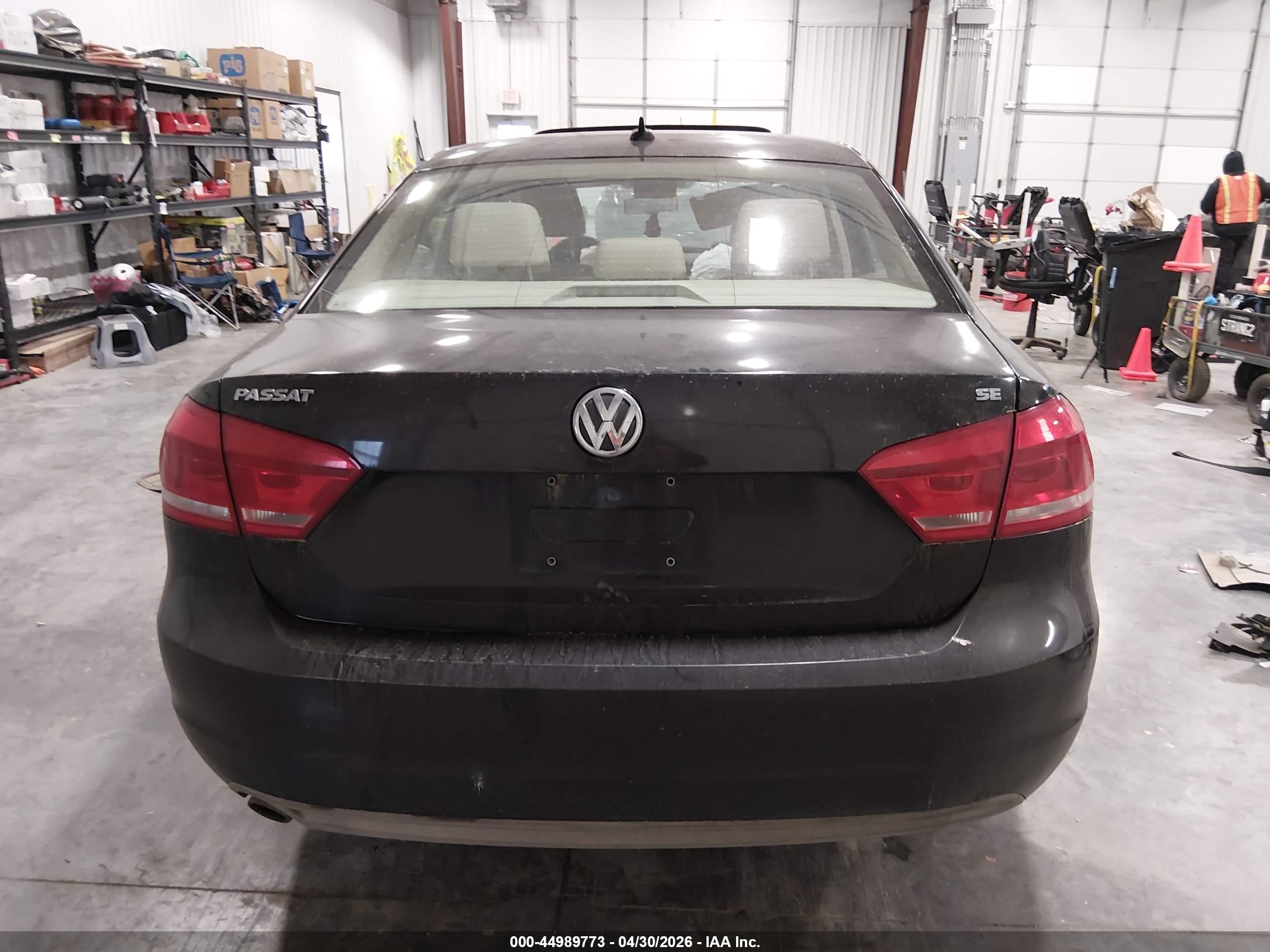 2013 Volkswagen Passat 2.5l Se Черный vin: 1VWBH7A30DC009303