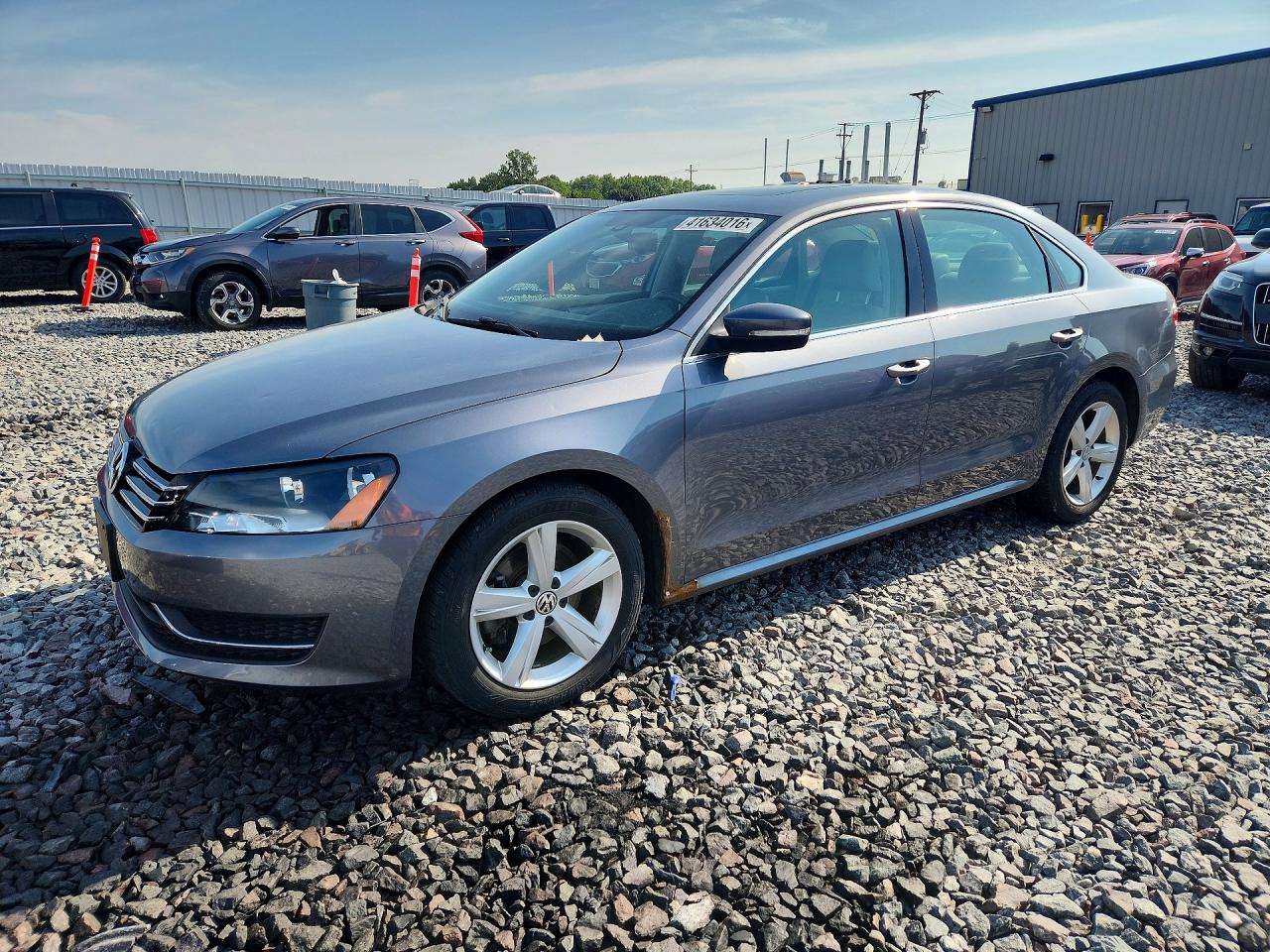 2013 Volkswagen Passat Se Gray vin: 1VWBH7A30DC028126