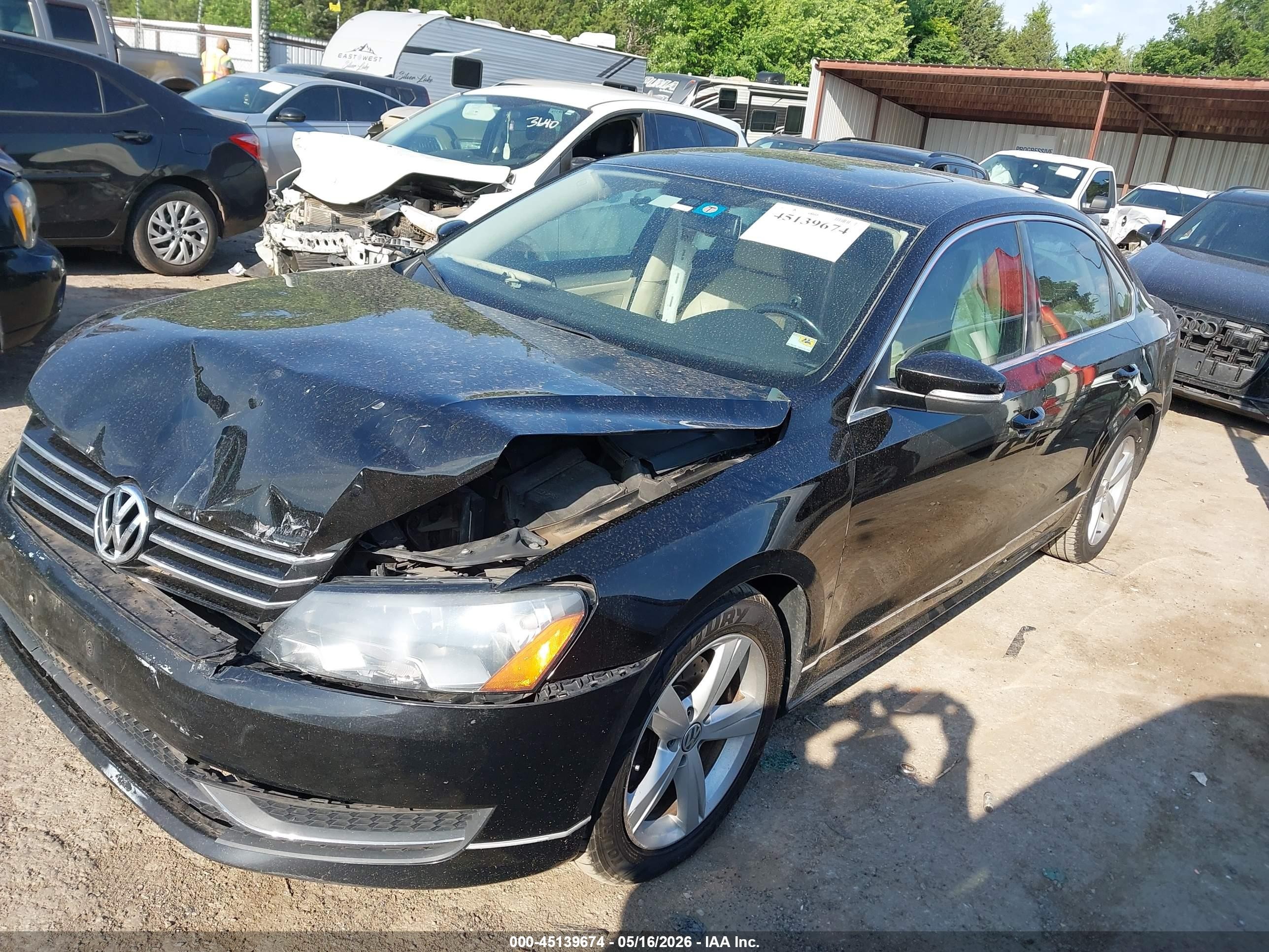 2013 Volkswagen Passat 2.5l Se Black vin: 1VWBH7A30DC145351