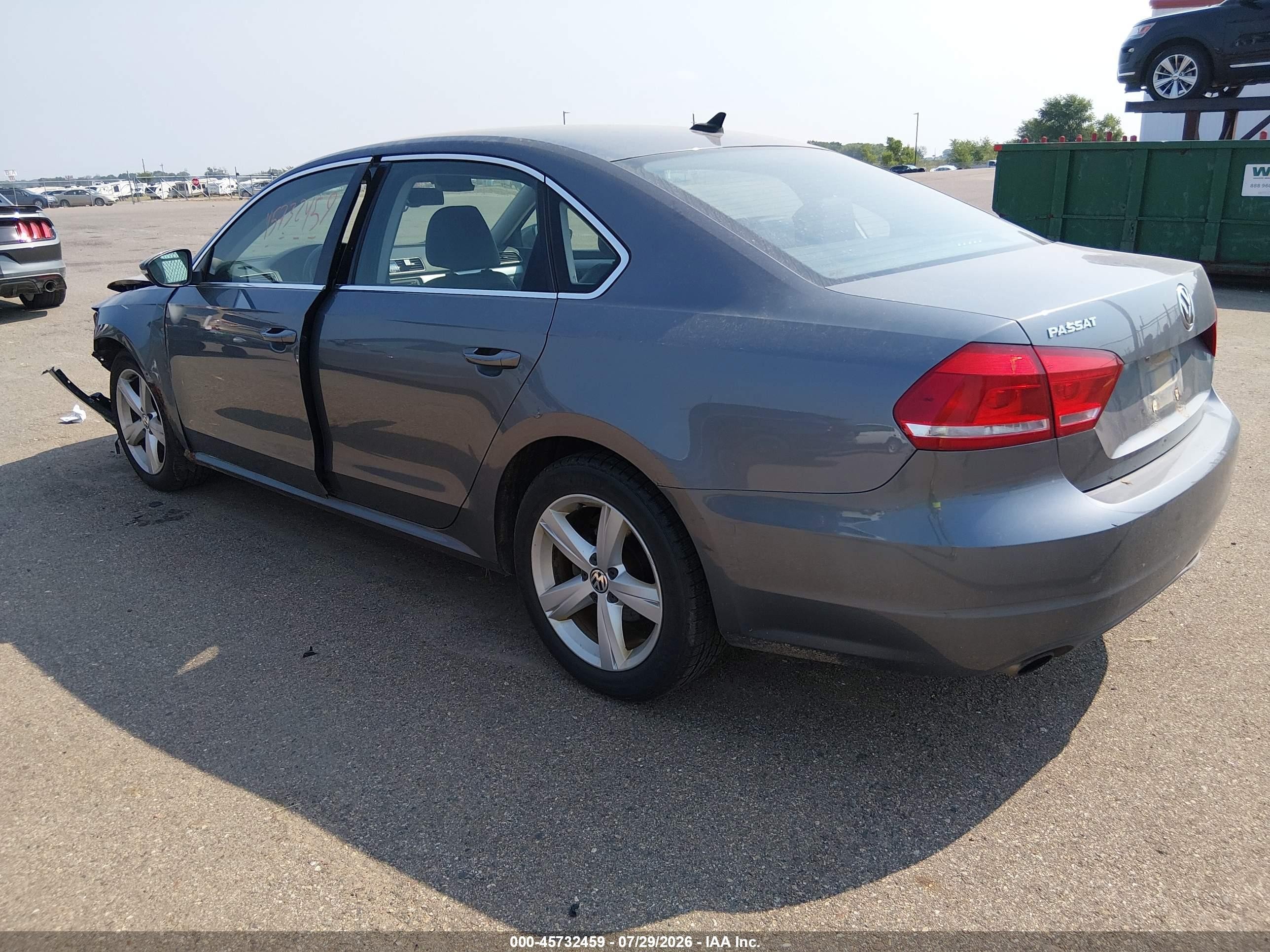 2012 Volkswagen Passat 2.5l Se Серый vin: 1VWBH7A31CC045371