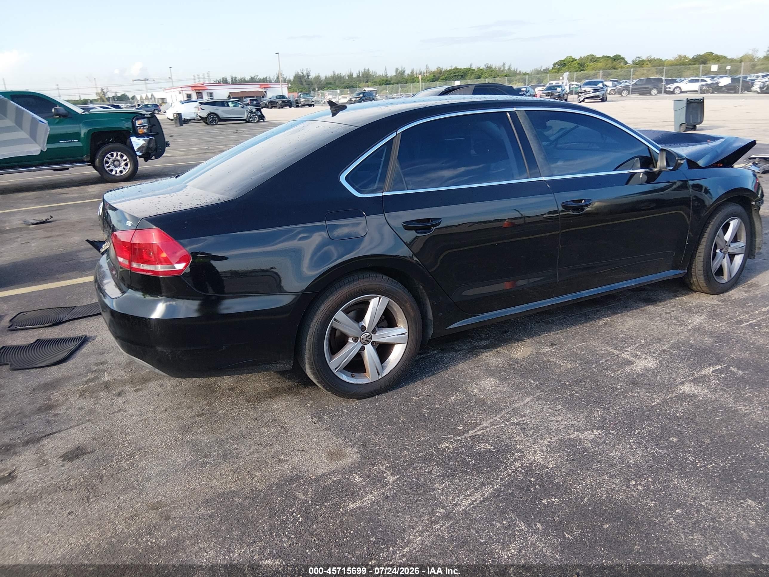 2012 Volkswagen Passat 2.5l Se Black vin: 1VWBH7A31CC050070