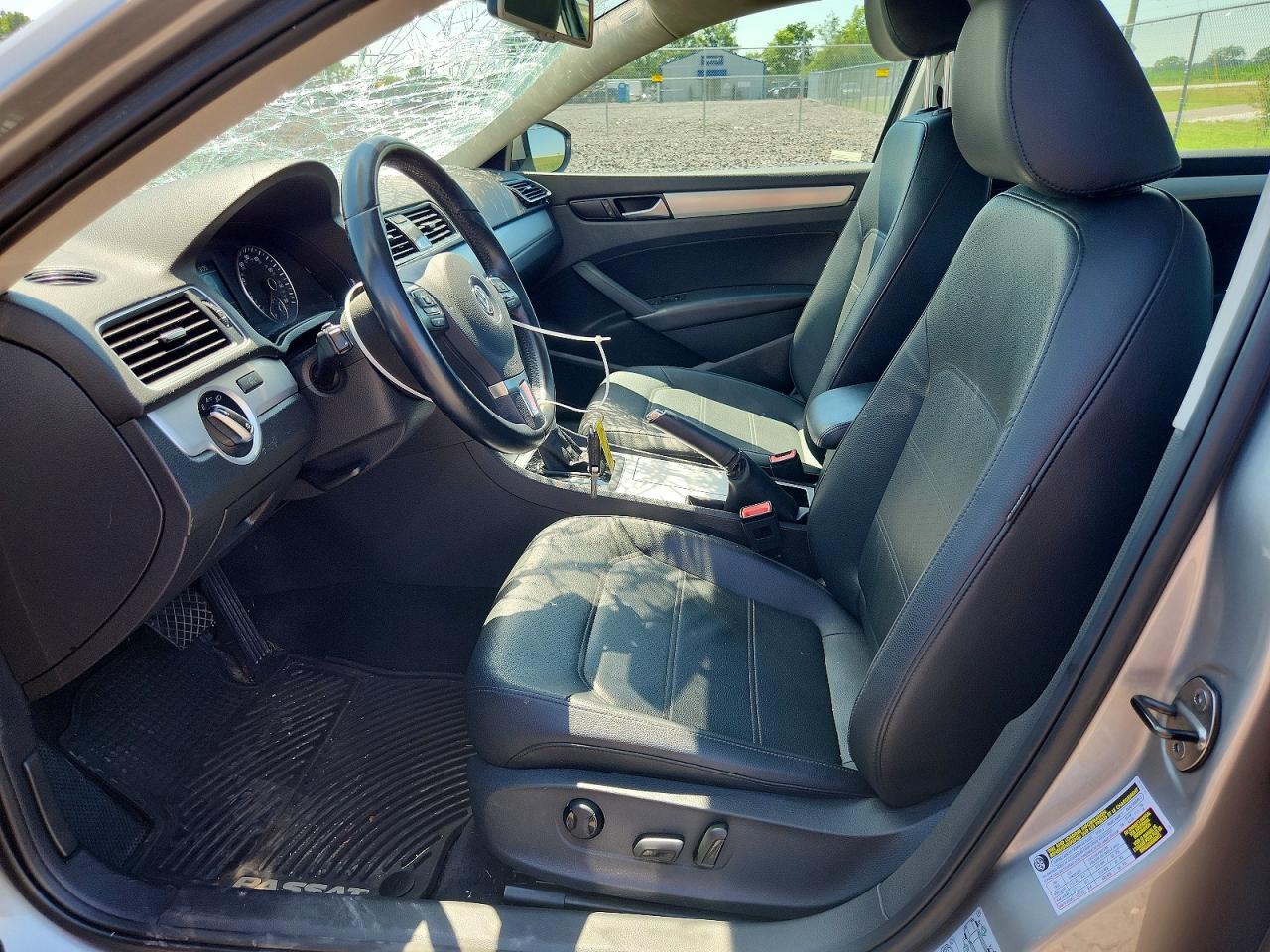 2012 Volkswagen Passat Se Silver vin: 1VWBH7A31CC067760