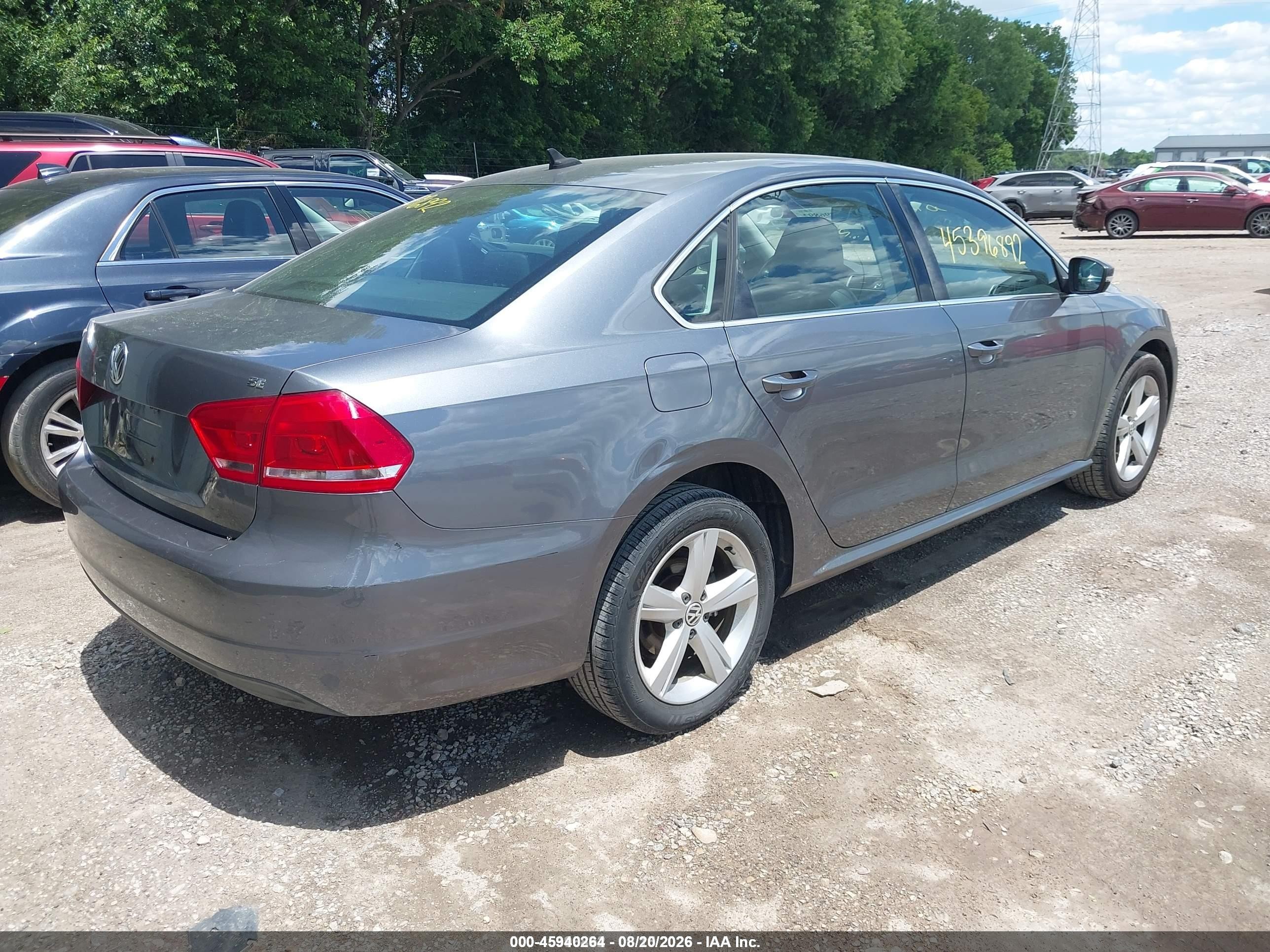 2013 Volkswagen Passat 2.5l Se Gray vin: 1VWBH7A31DC001887