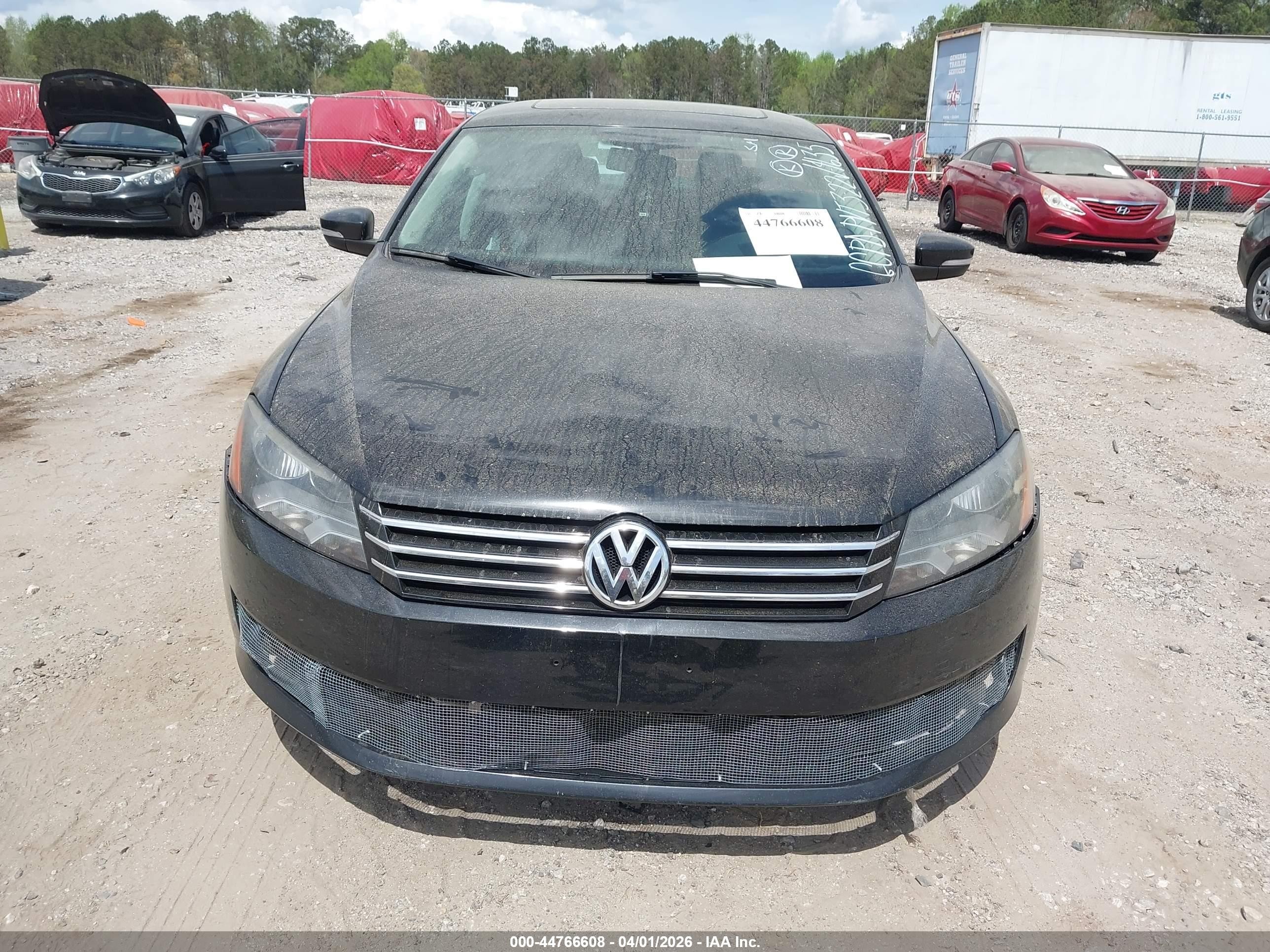 2013 Volkswagen Passat 2.5l Se Черный vin: 1VWBH7A31DC024635