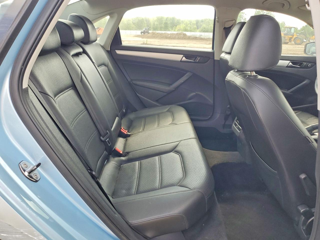 2013 Volkswagen Passat Se Blue vin: 1VWBH7A31DC030886