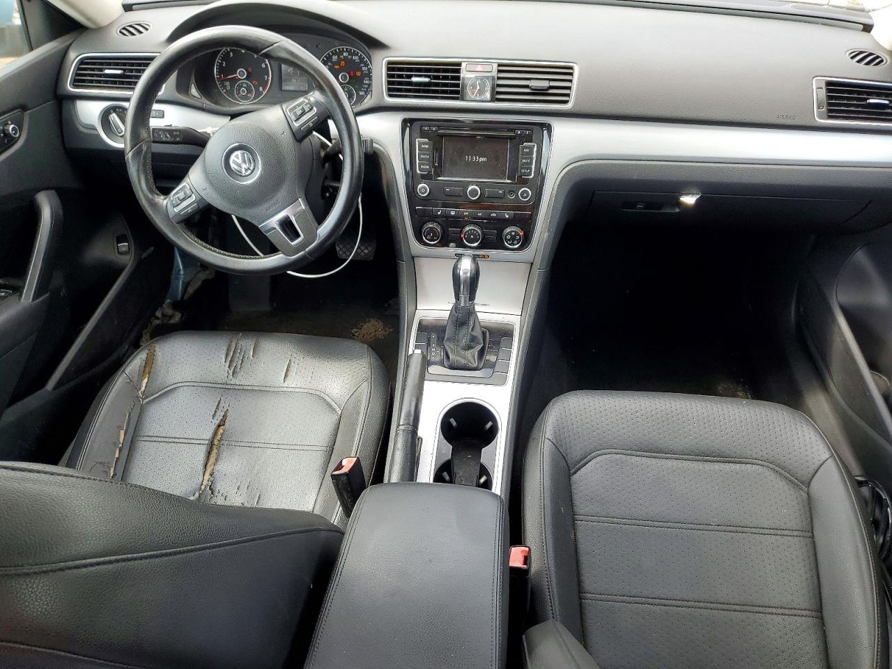 2013 Volkswagen Passat Se Blue vin: 1VWBH7A31DC030886