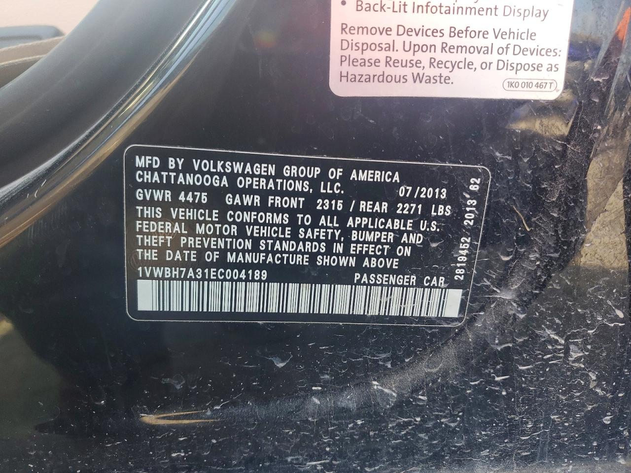 2014 Volkswagen Passat Se Black vin: 1VWBH7A31EC004189