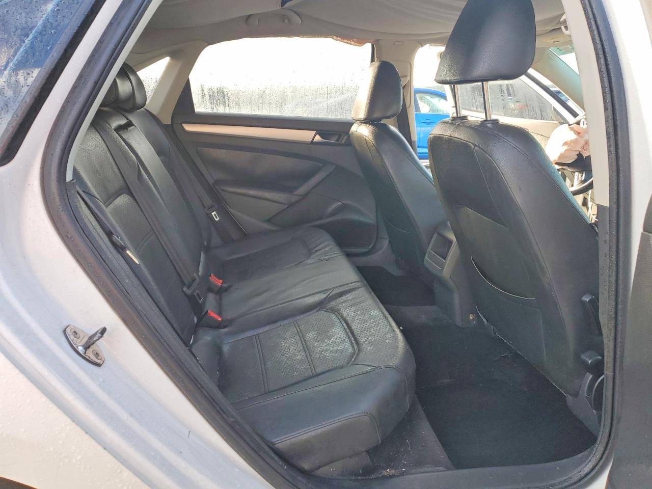 2012 Volkswagen Passat Se Белый vin: 1VWBH7A32CC060672